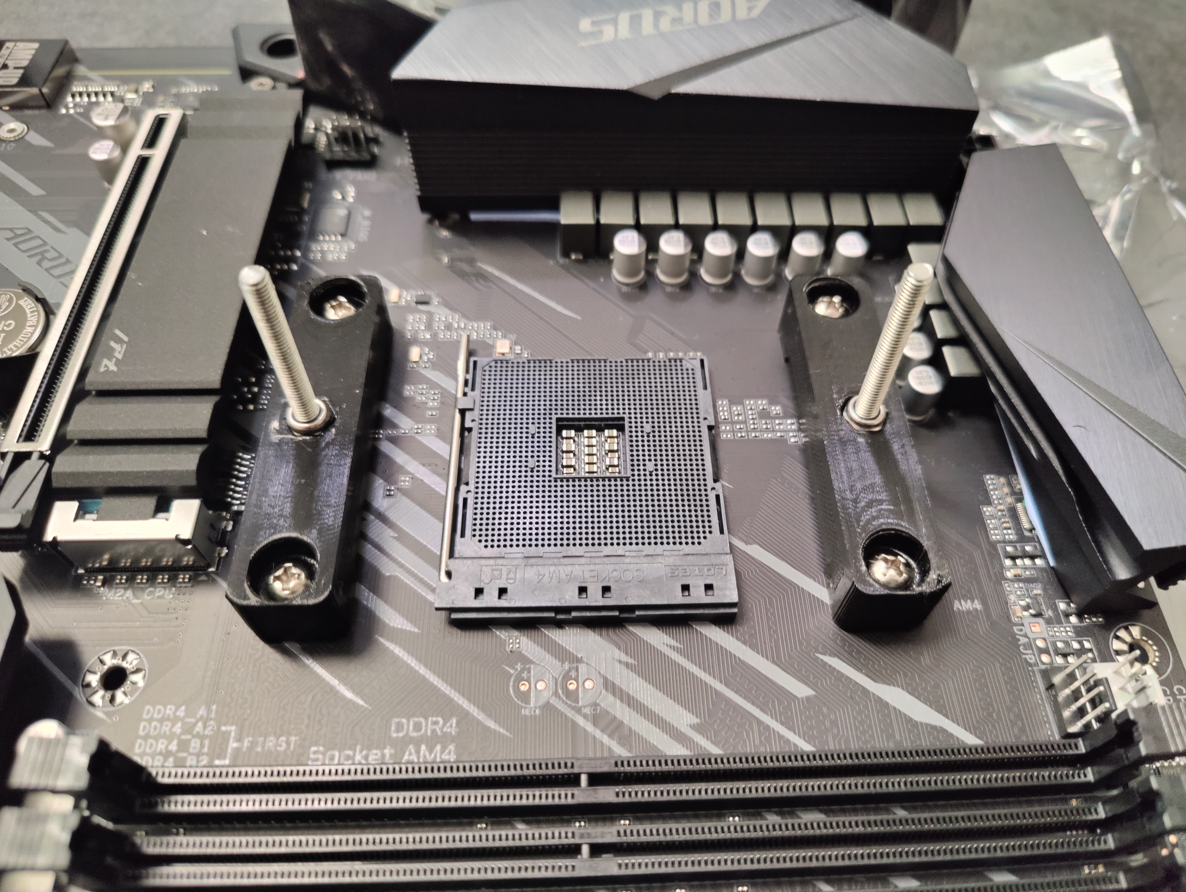 AM4 Tuniq Tower socket mount brackets