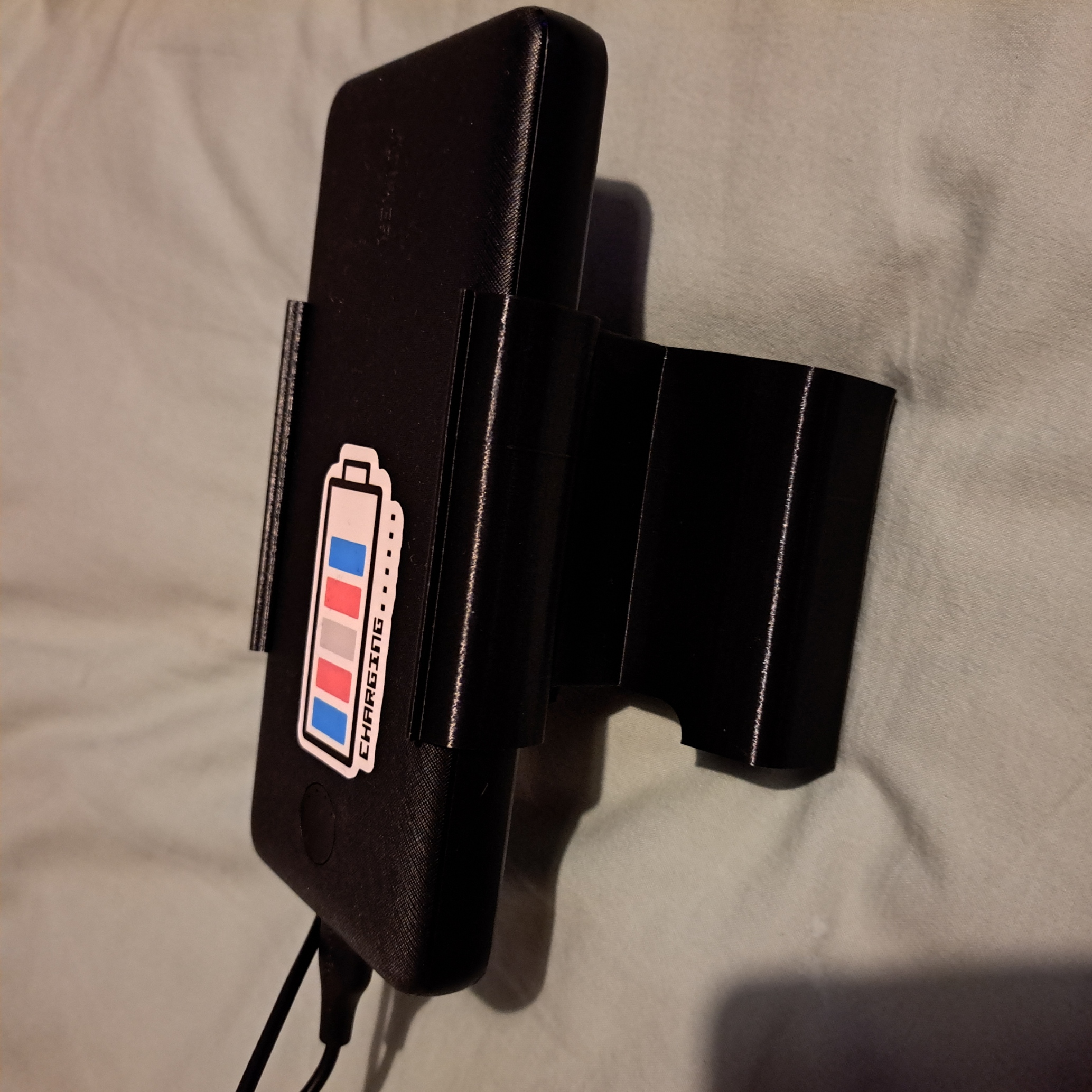 Steam Deck Clip-on Stand for "Anker 325 (PowerCore Essential 20K) 10W Battery Bank" 3D model thumbnail
