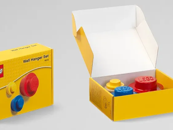 Lego Wall Hanger (threaded version)
