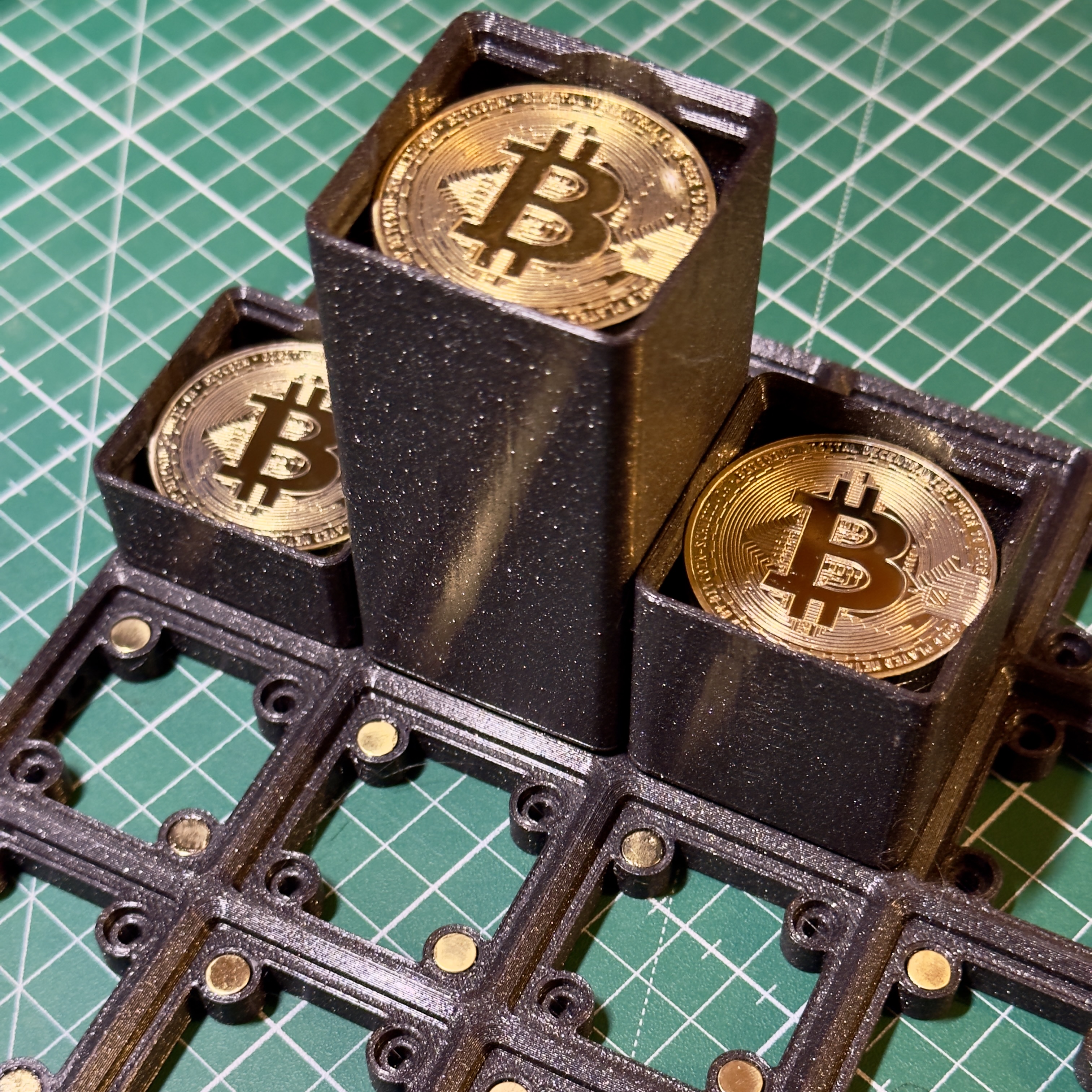 Gridfinity Bitcoin Trays 3D model thumbnail
