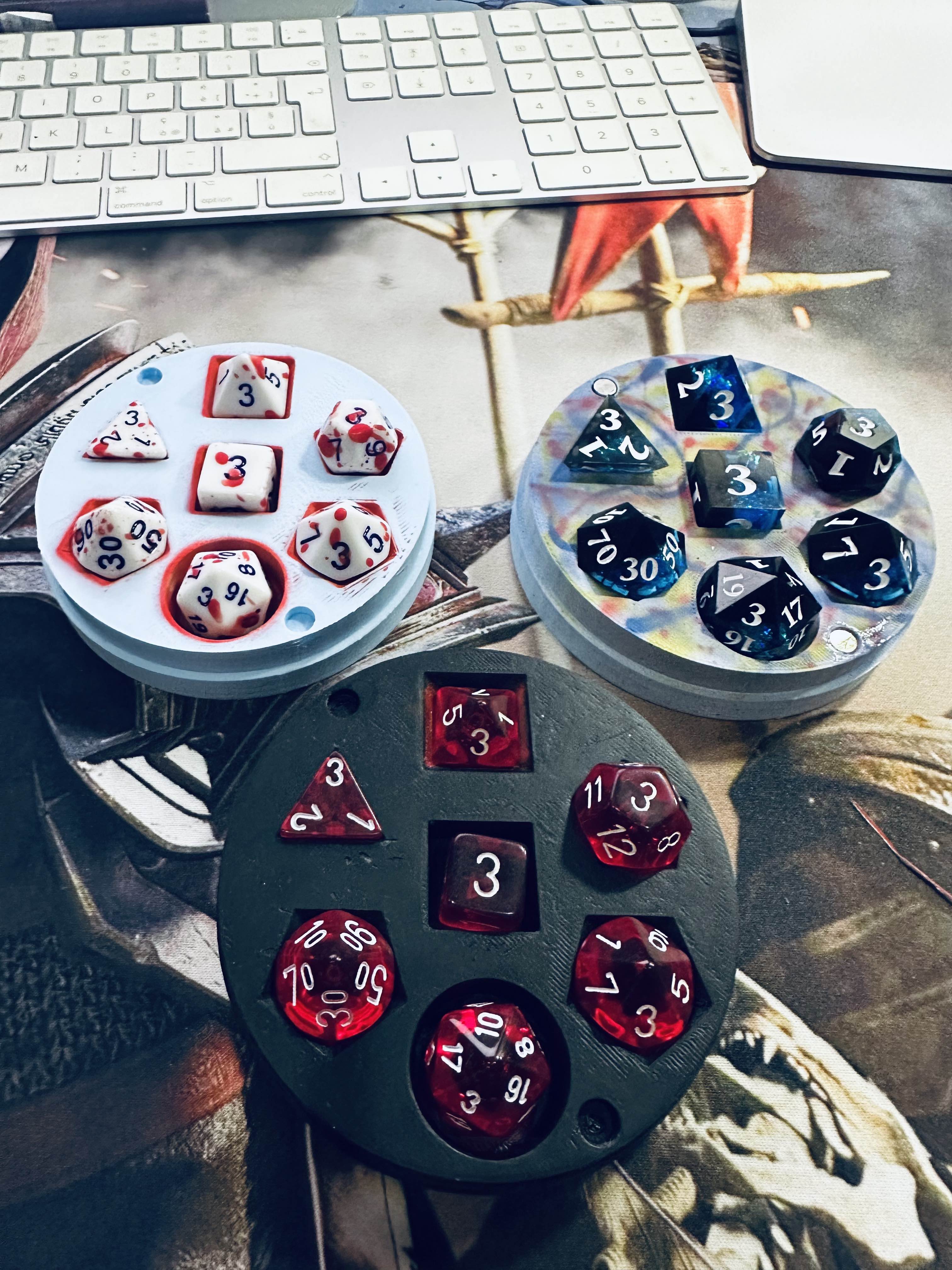 Dice holder
