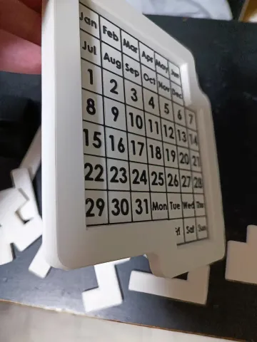 Calendar Puzzle Multi-material version