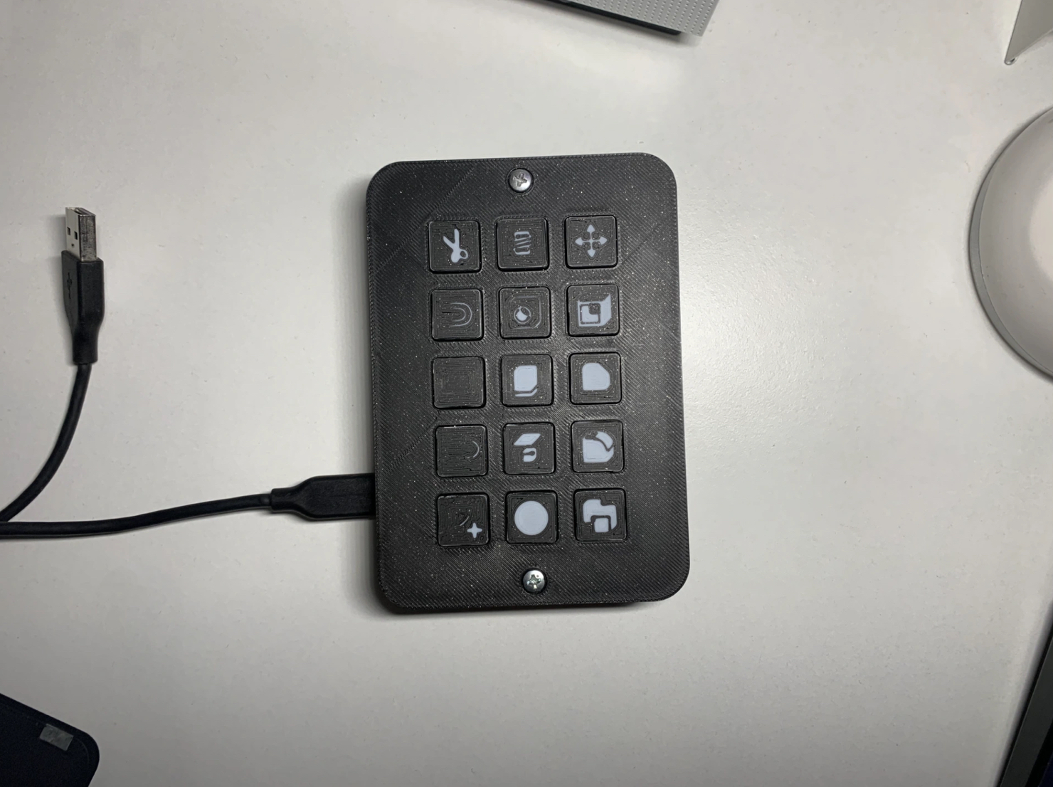 Full customizable keyboard 15 keys (video tutorial)