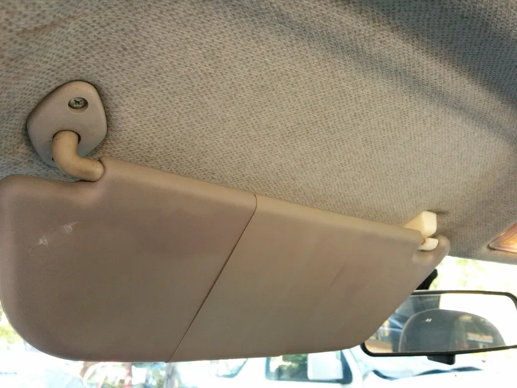Vauxhall corsa sun visor sales