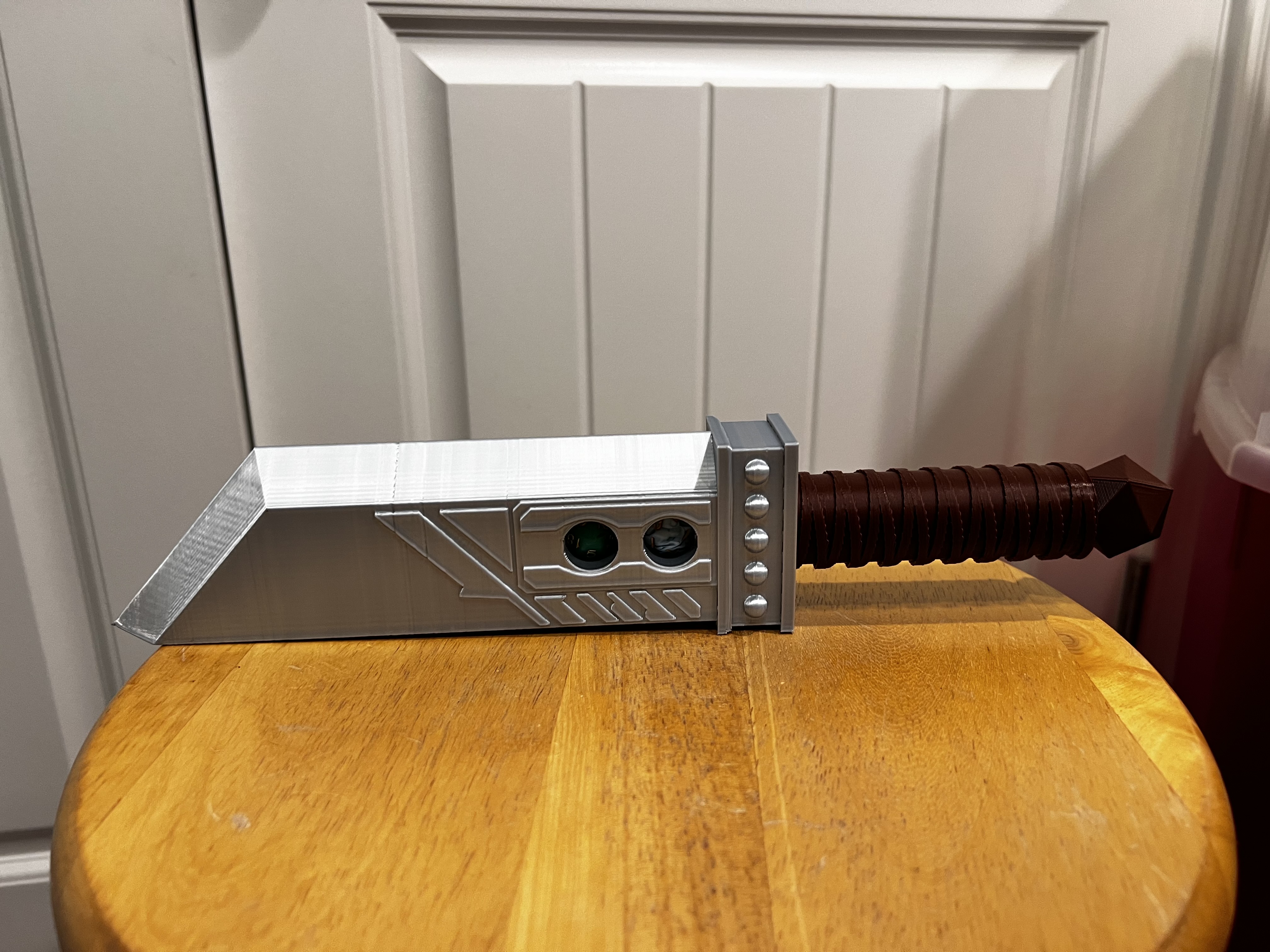 DND BUSTER SWORD DICE HOLDER