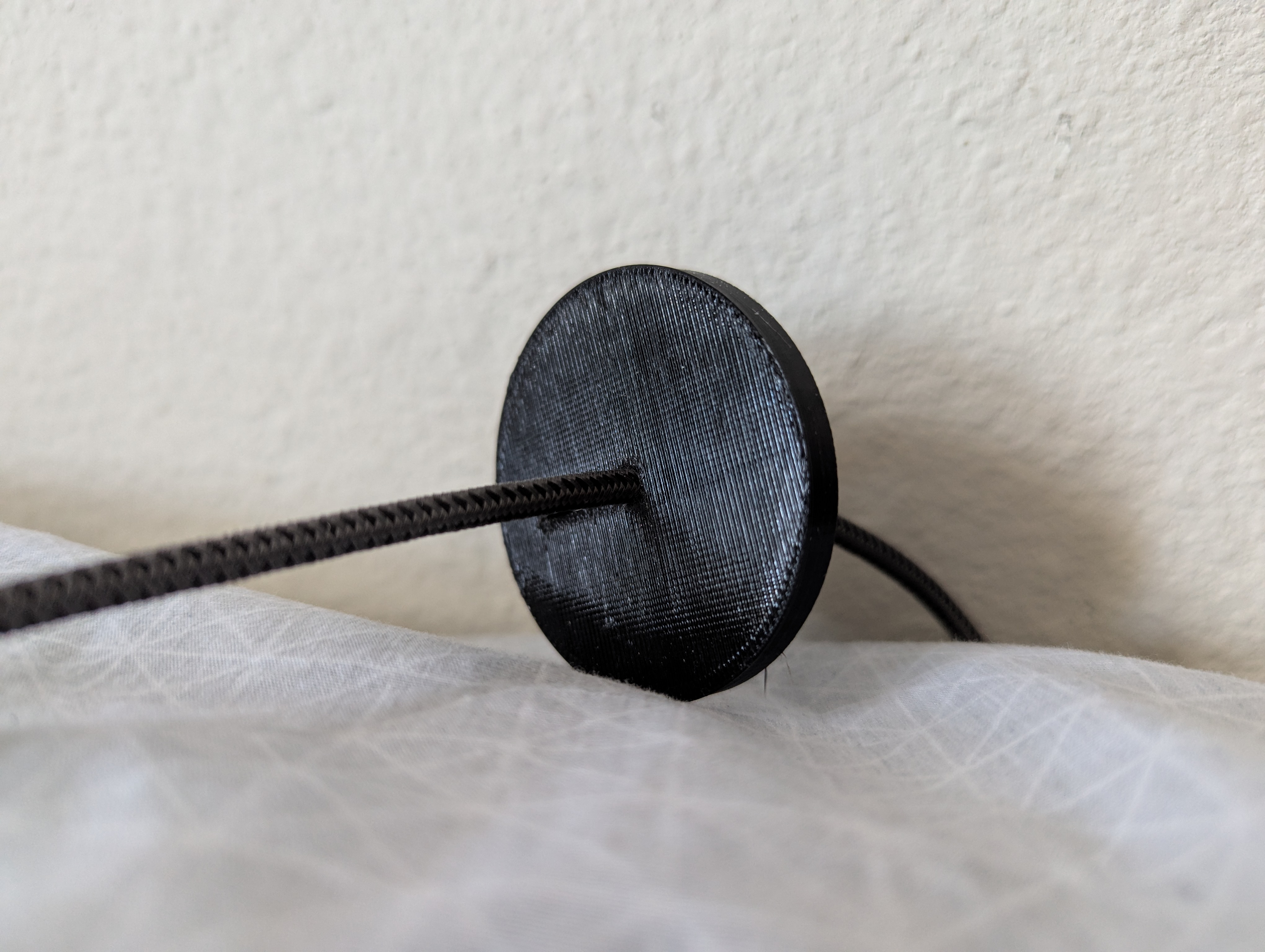 Miniatura 3 do modelo 3D Charging Cable Stopper