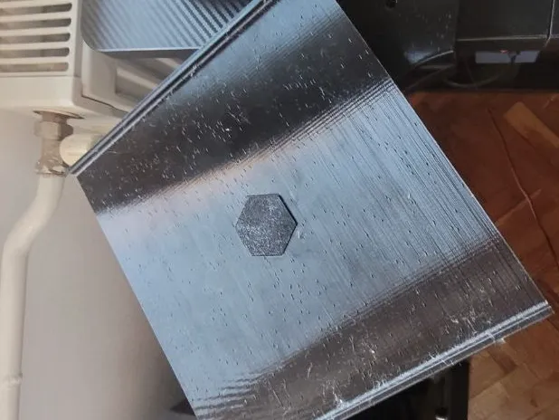 Desk shelf for speaker