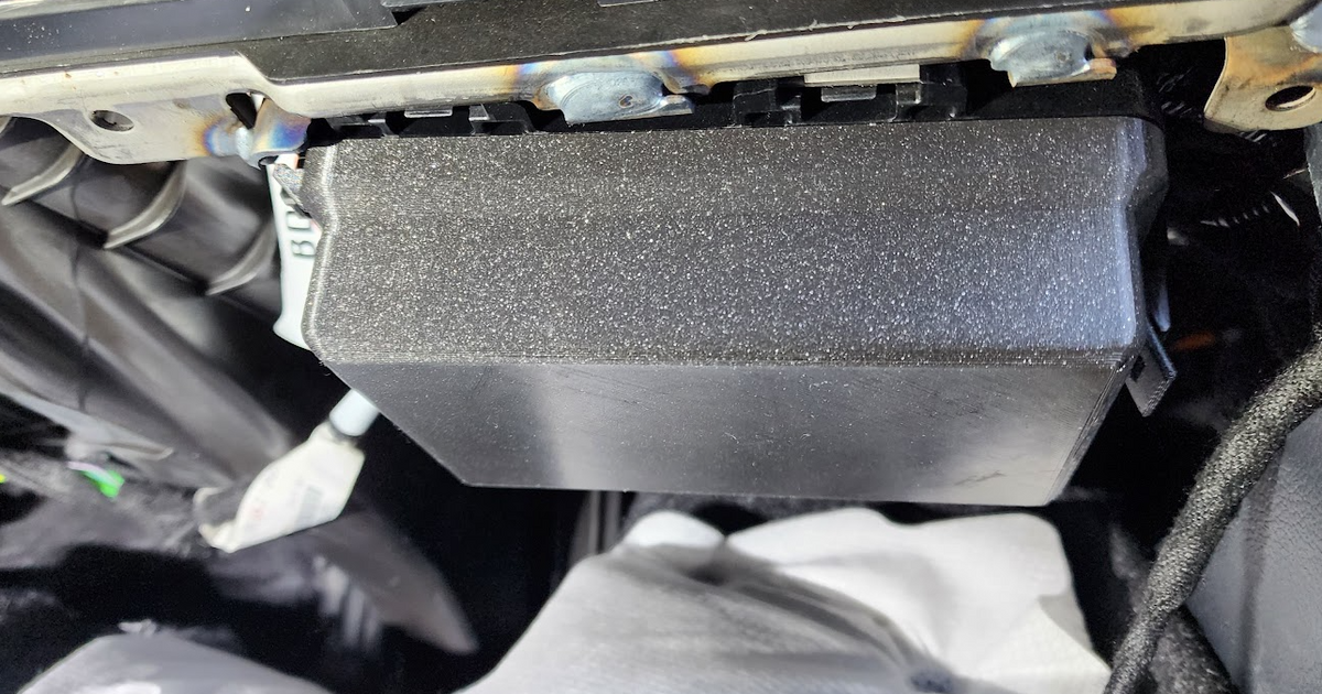 Ford Super Duty interior fuse box cover by mach3d Download free STL