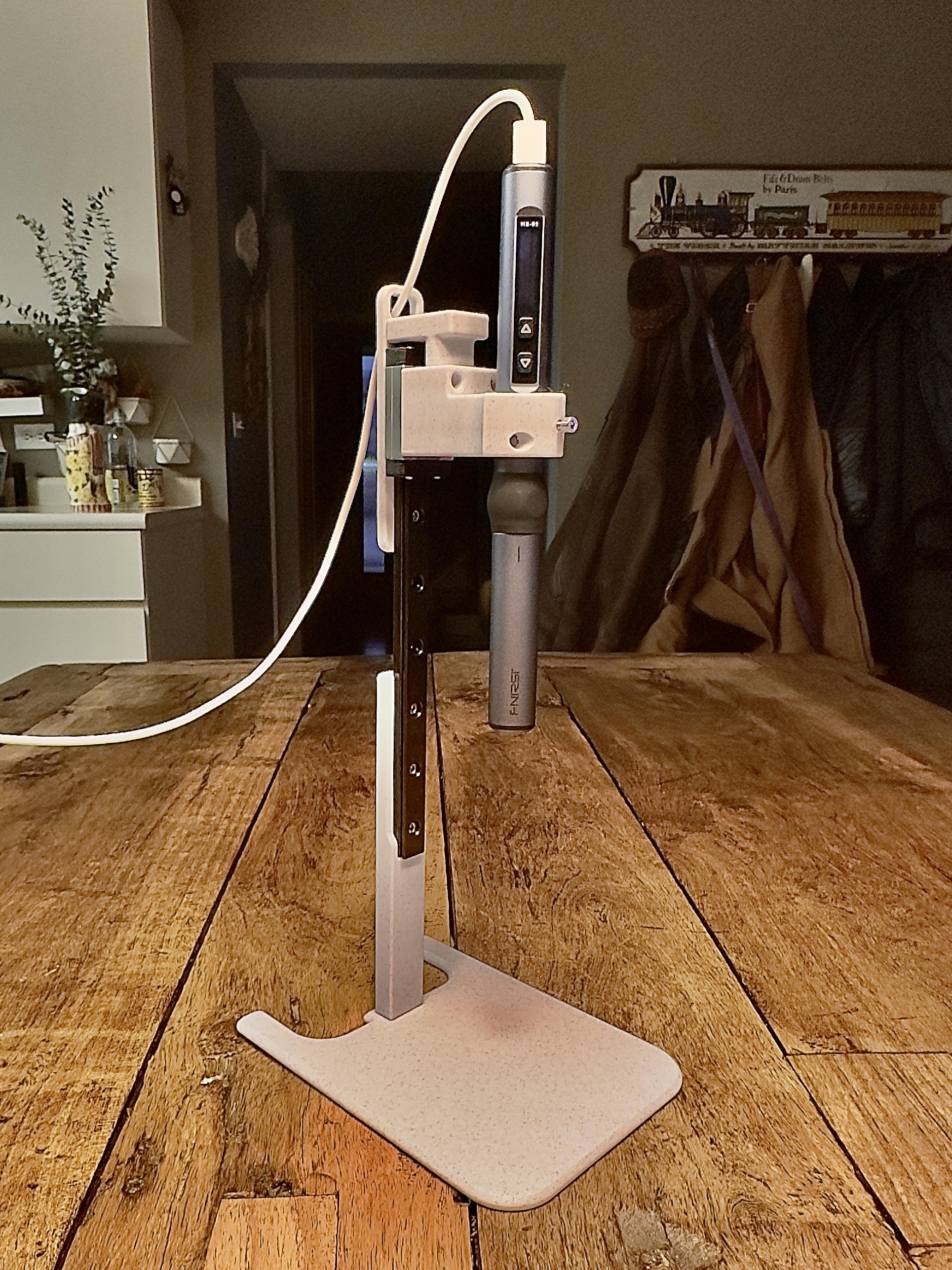 Miniatura 2 do modelo 3D Treaded Insert Press
