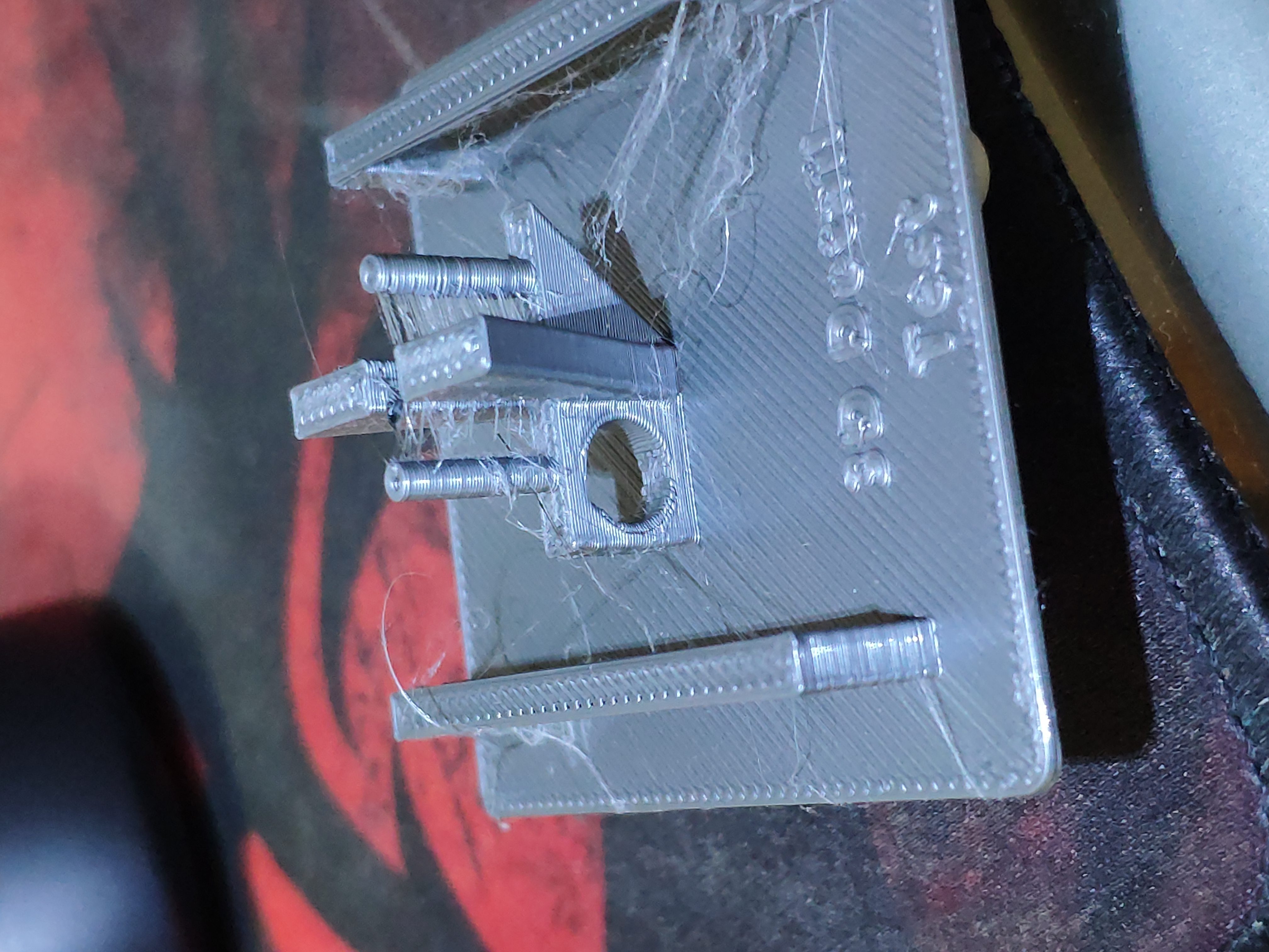 Miniatura 4 do modelo 3D Small features, stringing and overhang test model