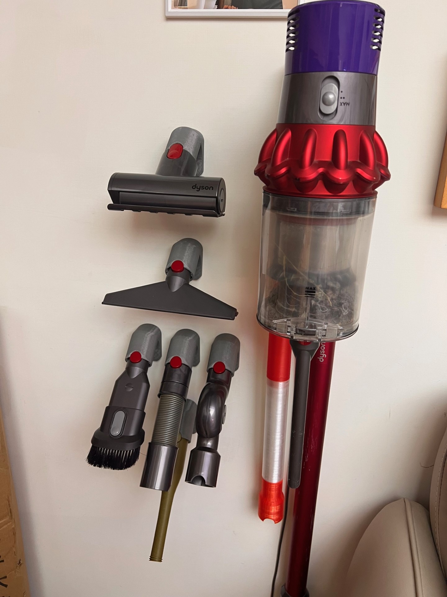 Wall mounts for DYSON vacuum cleaner nozzles by steve5092 Download