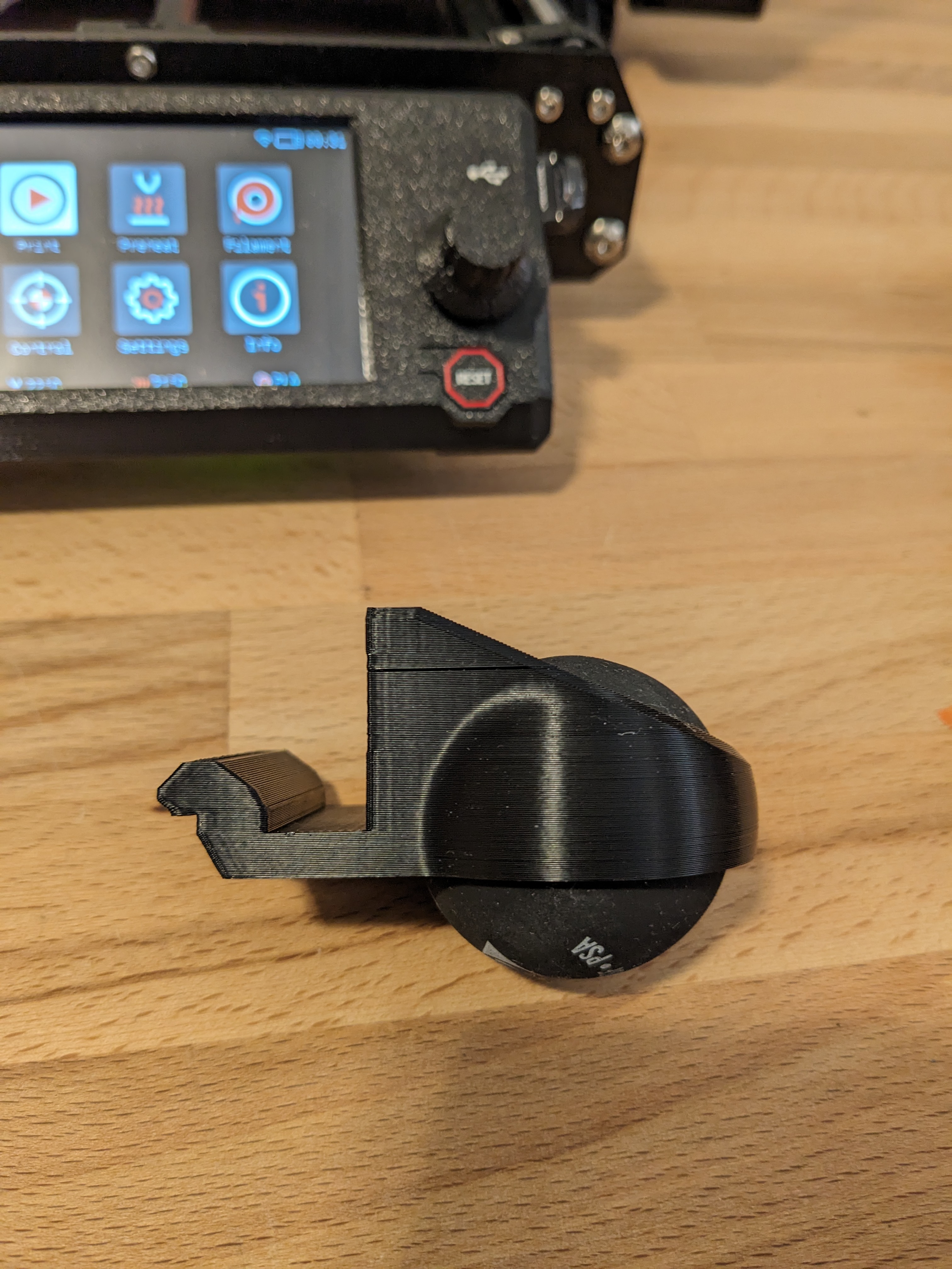 Snap-in Toolless Squash ball Feet for Prusa MK4