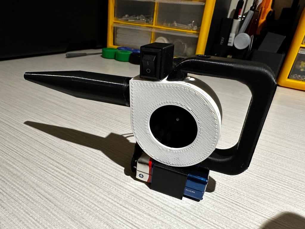 Miniatura 9 do modelo 3D Mini Leaf Blower -Fixed Battery + Switch Box