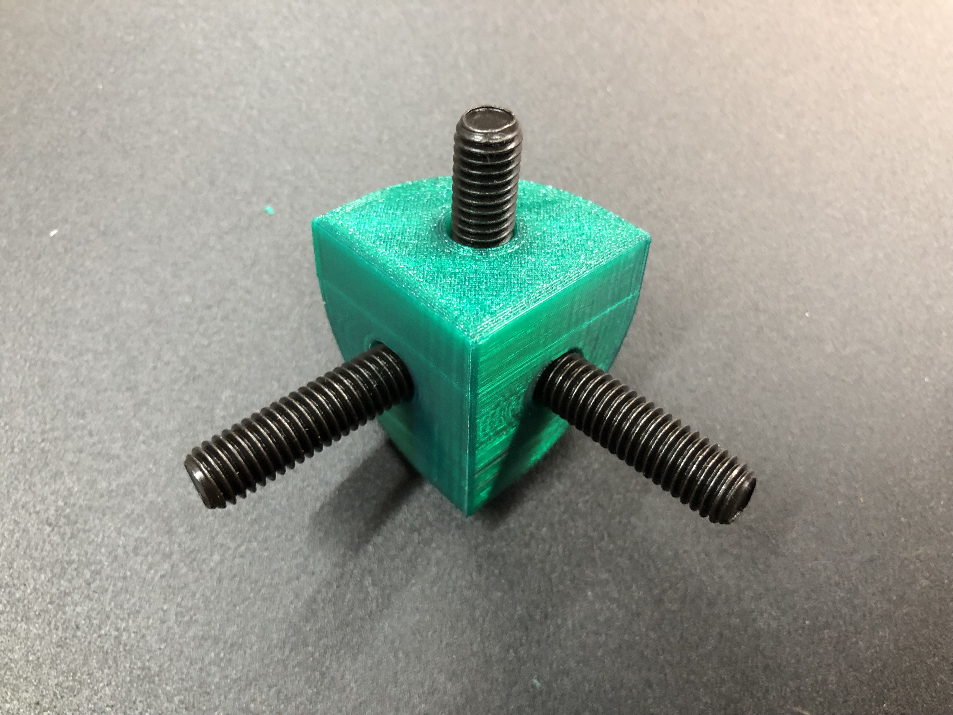 Miniatura 2 do modelo 3D 3030 Radius Corner Bracket