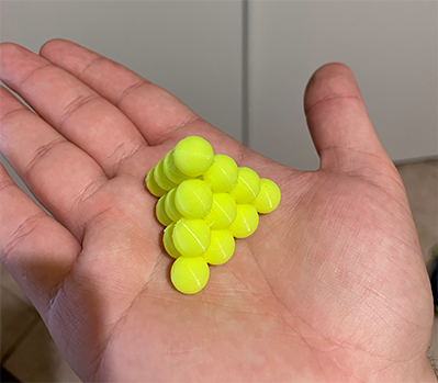 Ball pyramid puzzle