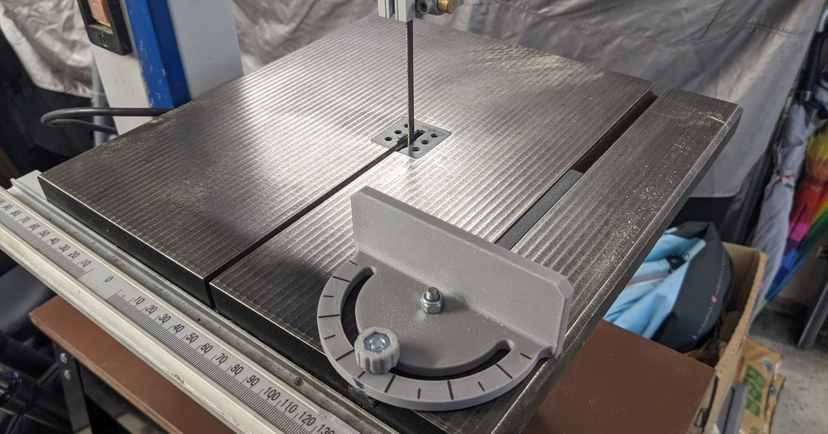 Simple mitre gauge for band saw by Ralf Hörhager Download free STL