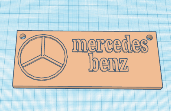 znak s nápisem mercedes benz na pověšeni