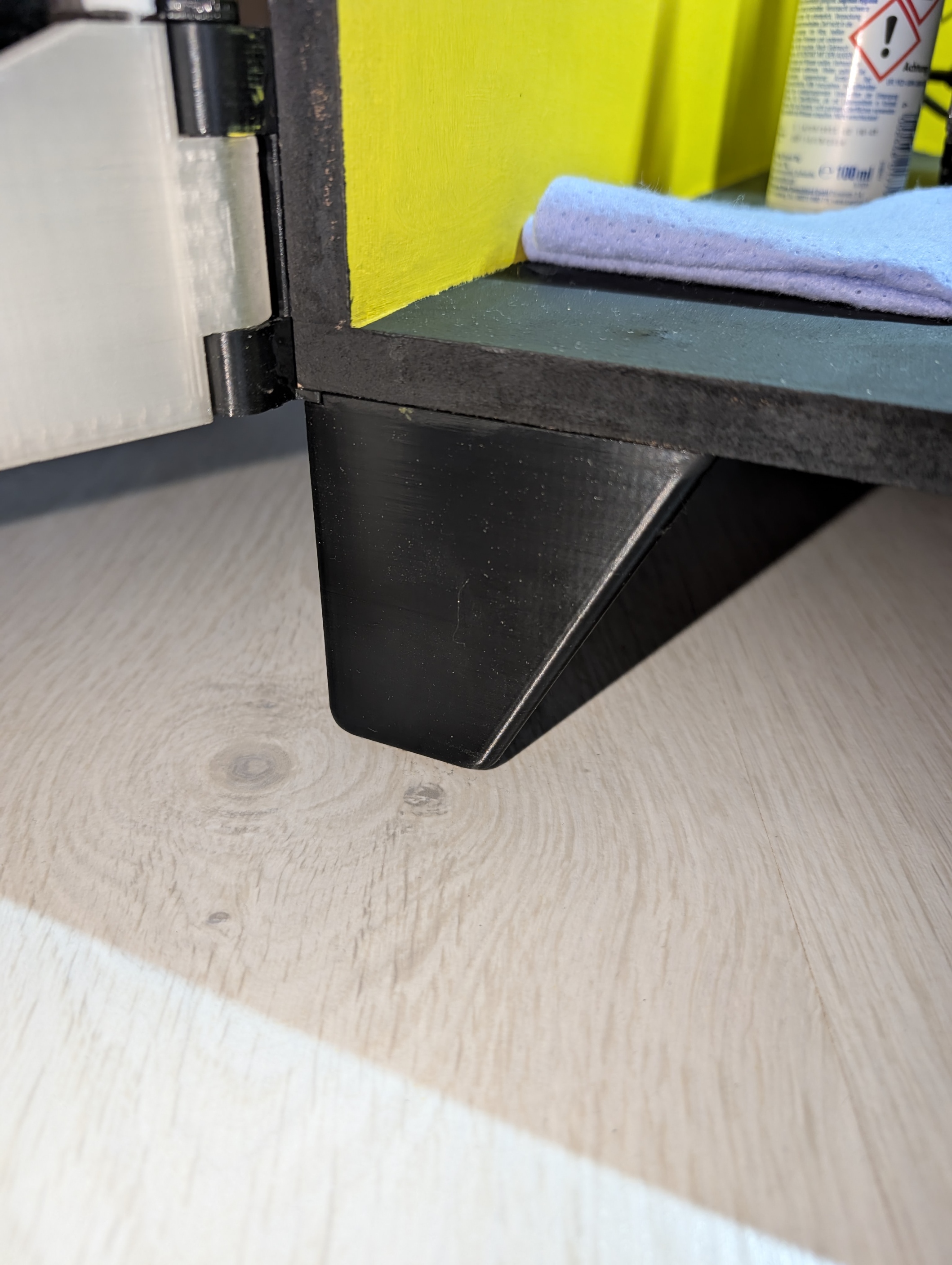 Furniture leg 80mm tall