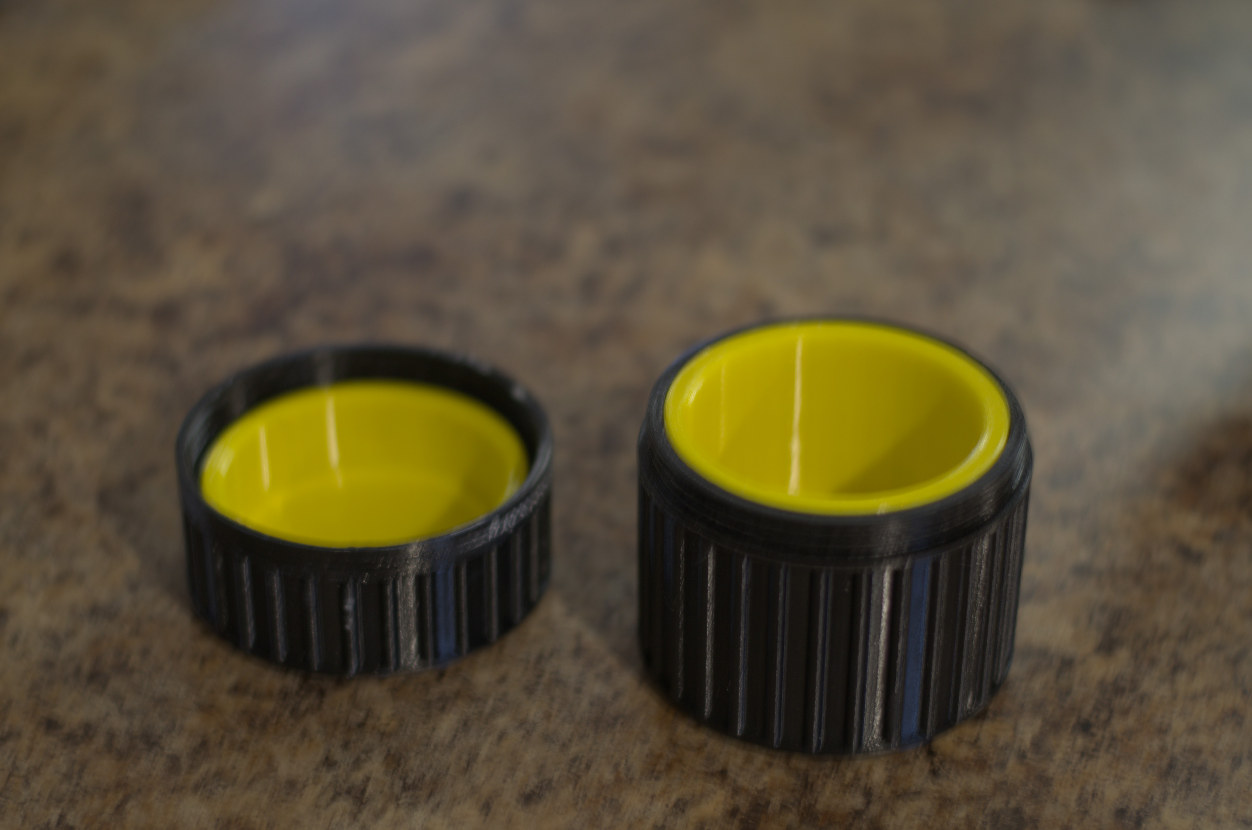 Lens Case for Nikon 40mm f2.8 DX by Avery Knowlton Download free STL