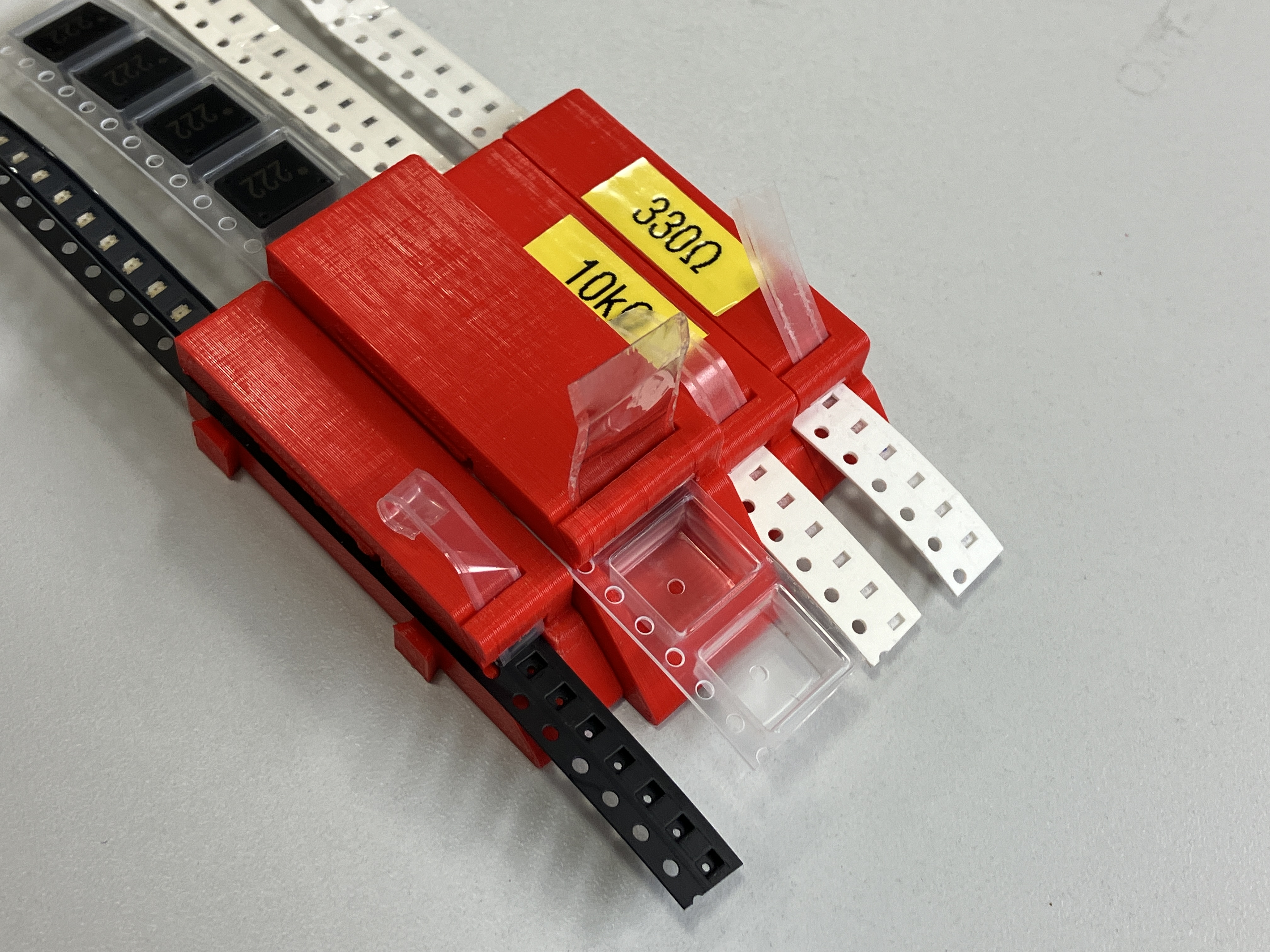 SMD tape dispenser (parametric)