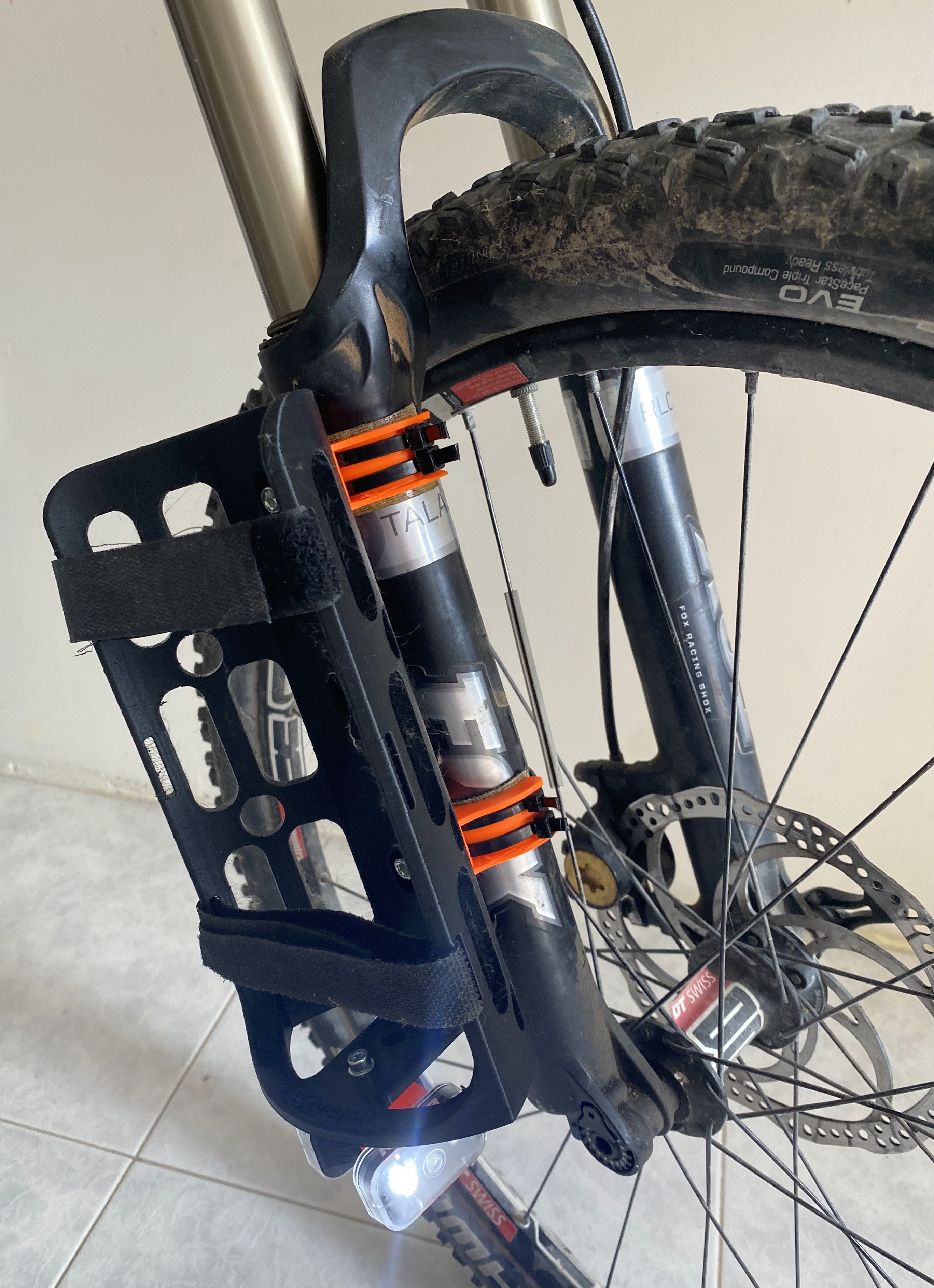 Cargo Cage - Bicycle Fork