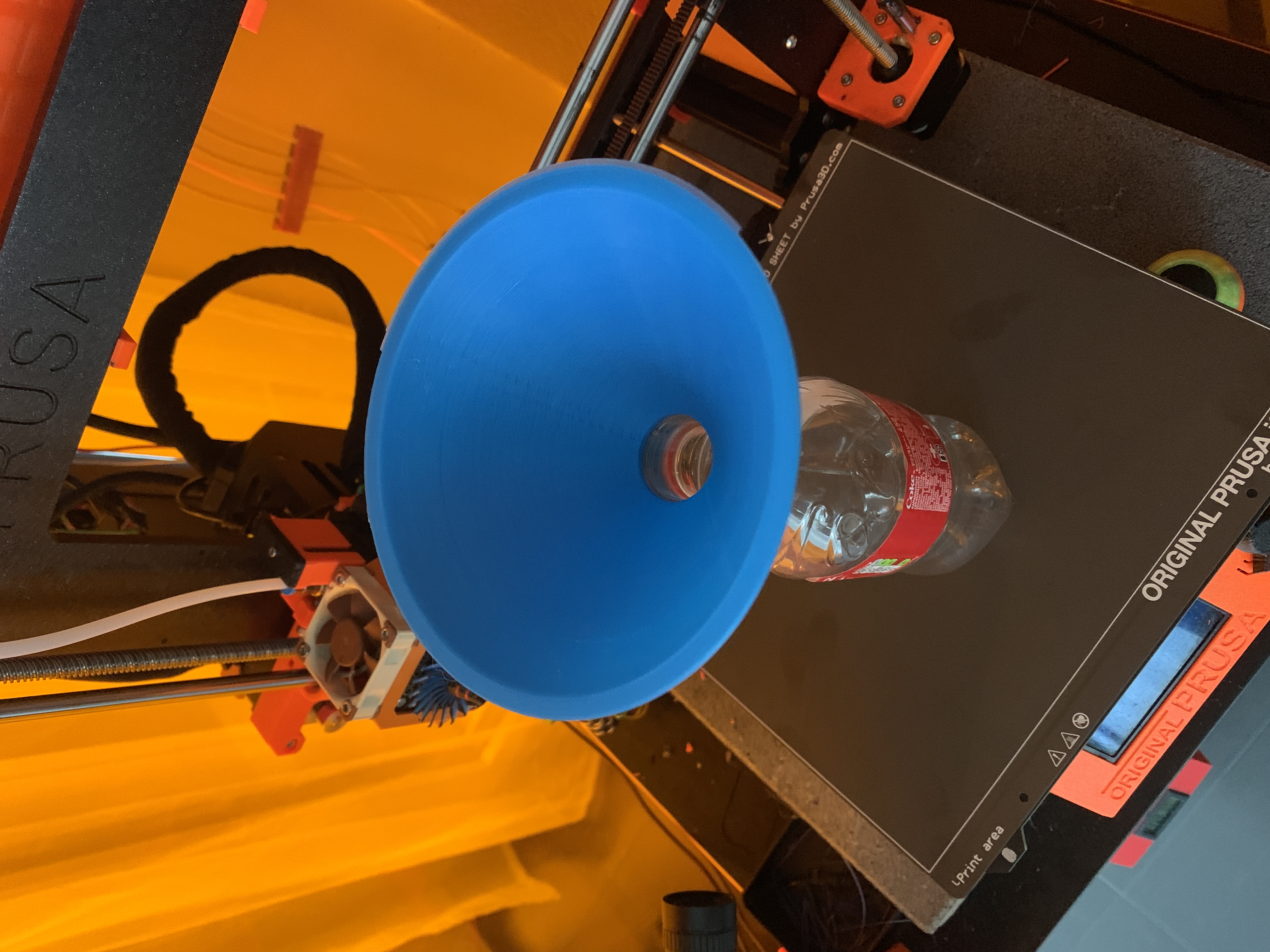 Miniatura 2 do modelo 3D PET-Bottle Funnel