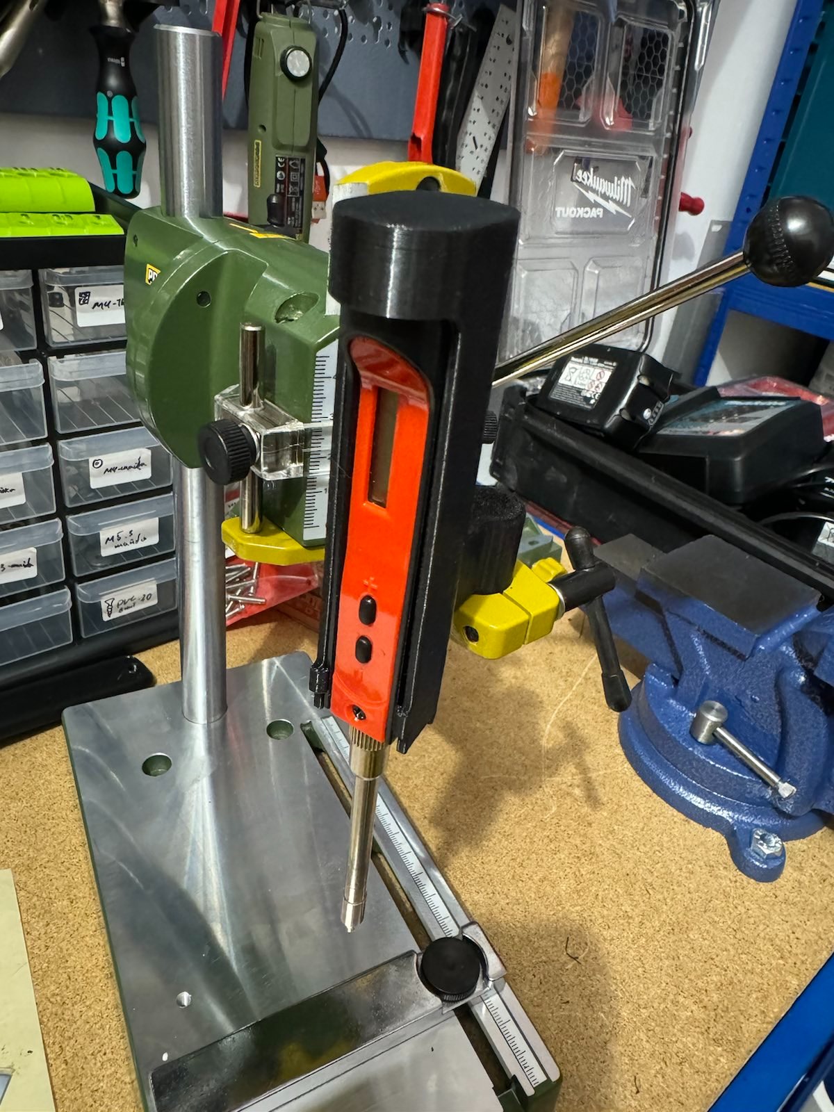 Modifi3D Pro Mount for Proxxon Micromot MB 200 par Denis Zhekov ...