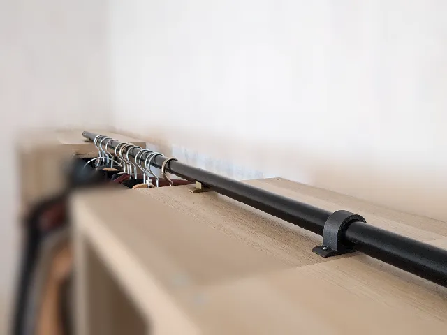 Clothes rail holder