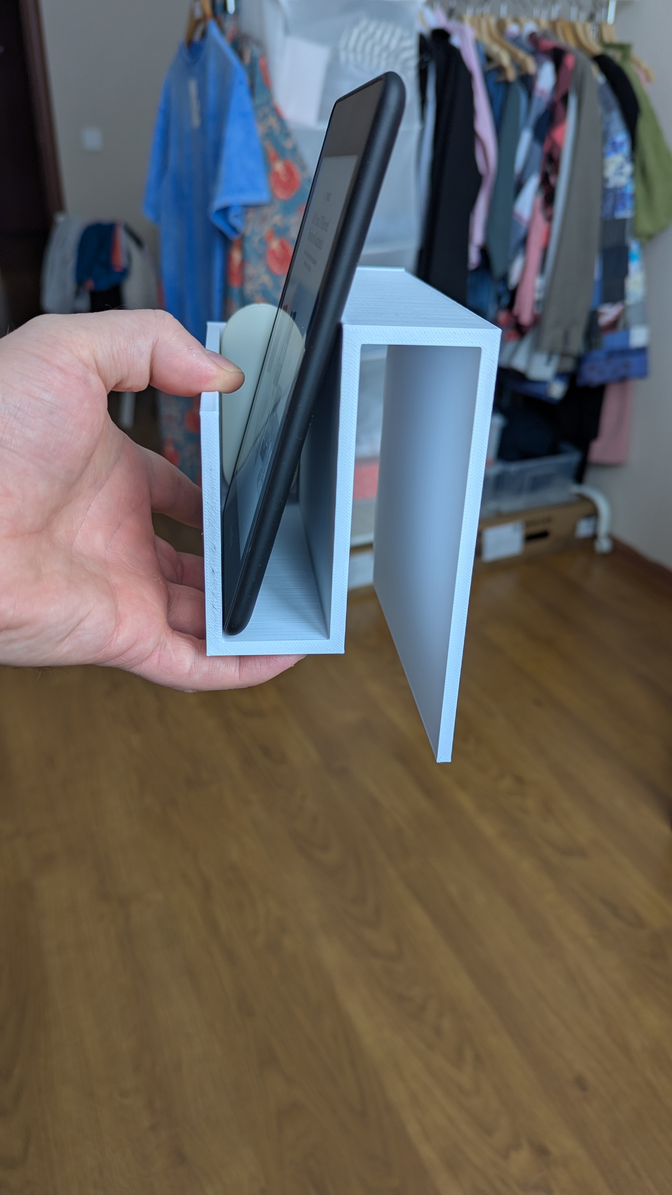 Phone & Kindle holder for ikea bed