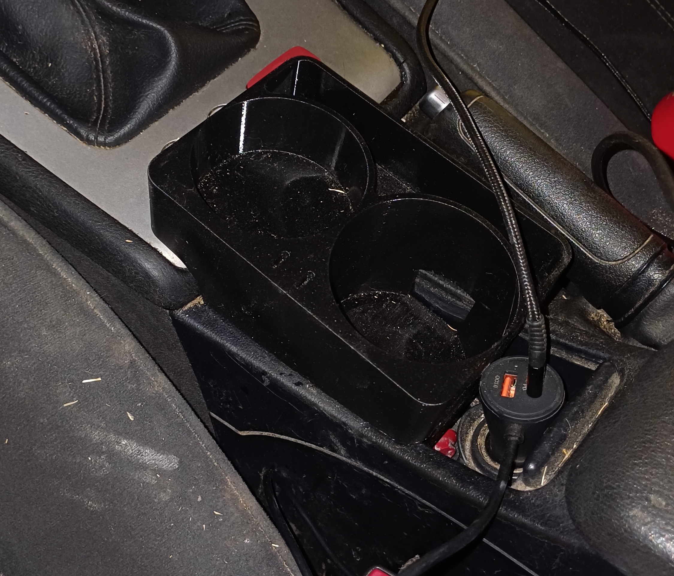 Alfa 159 double cupholder insert