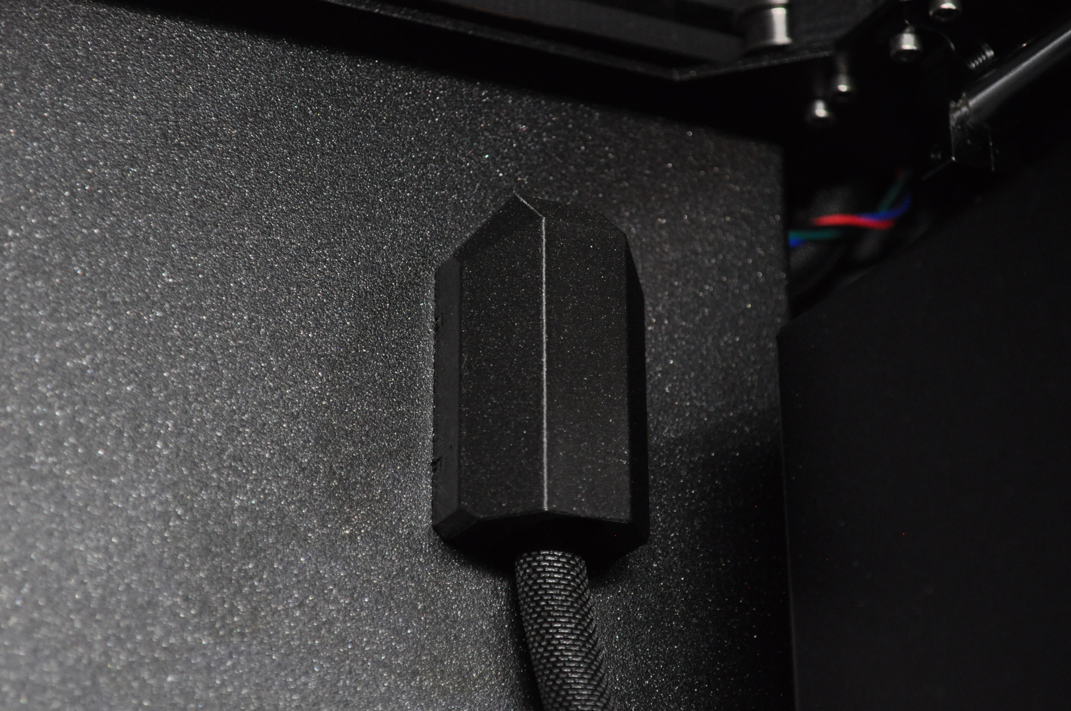 Core One/+ Cable Cover Magnetic