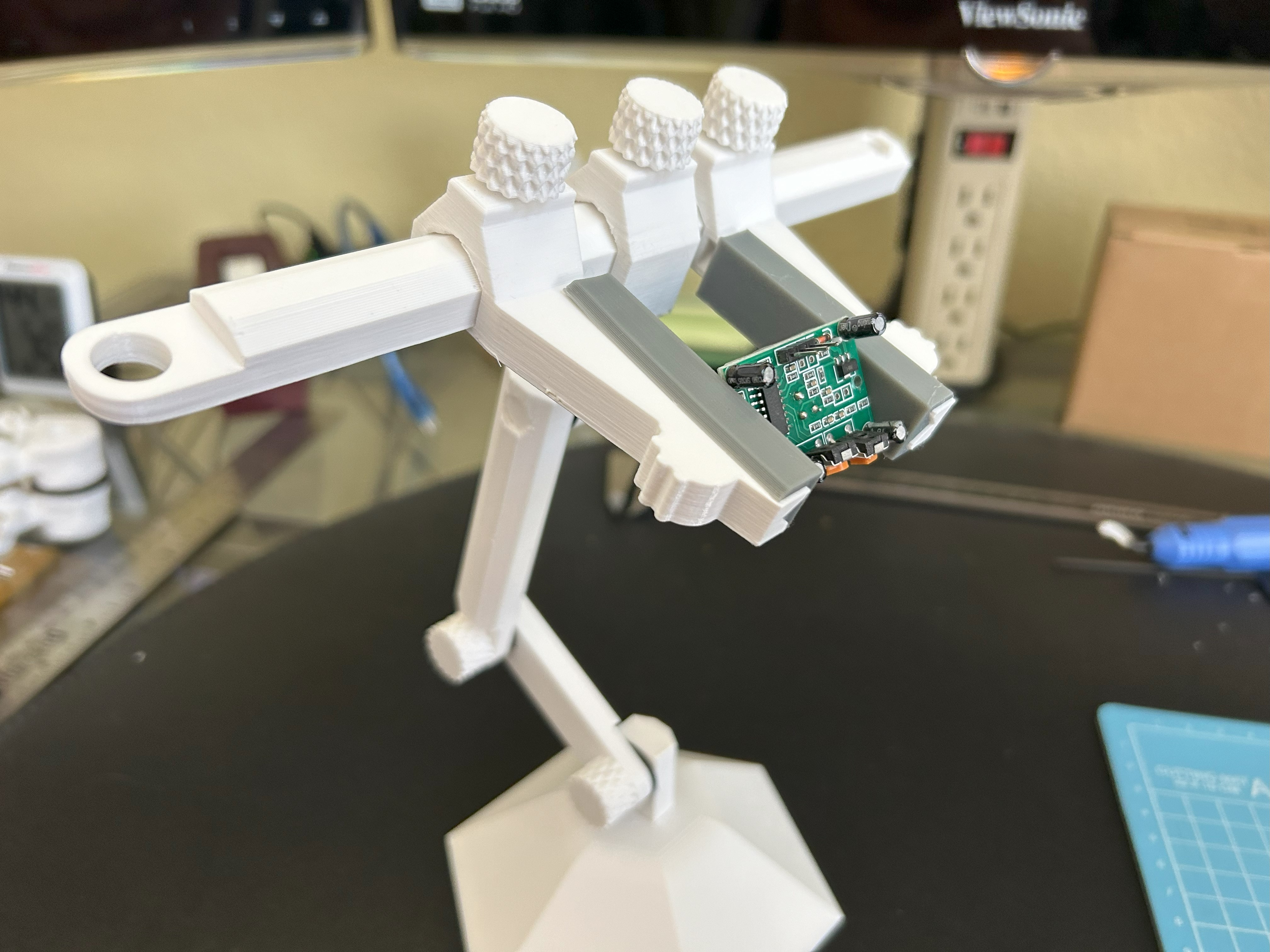 Solder Jaws UPDATED (new track and SOFT jaws)