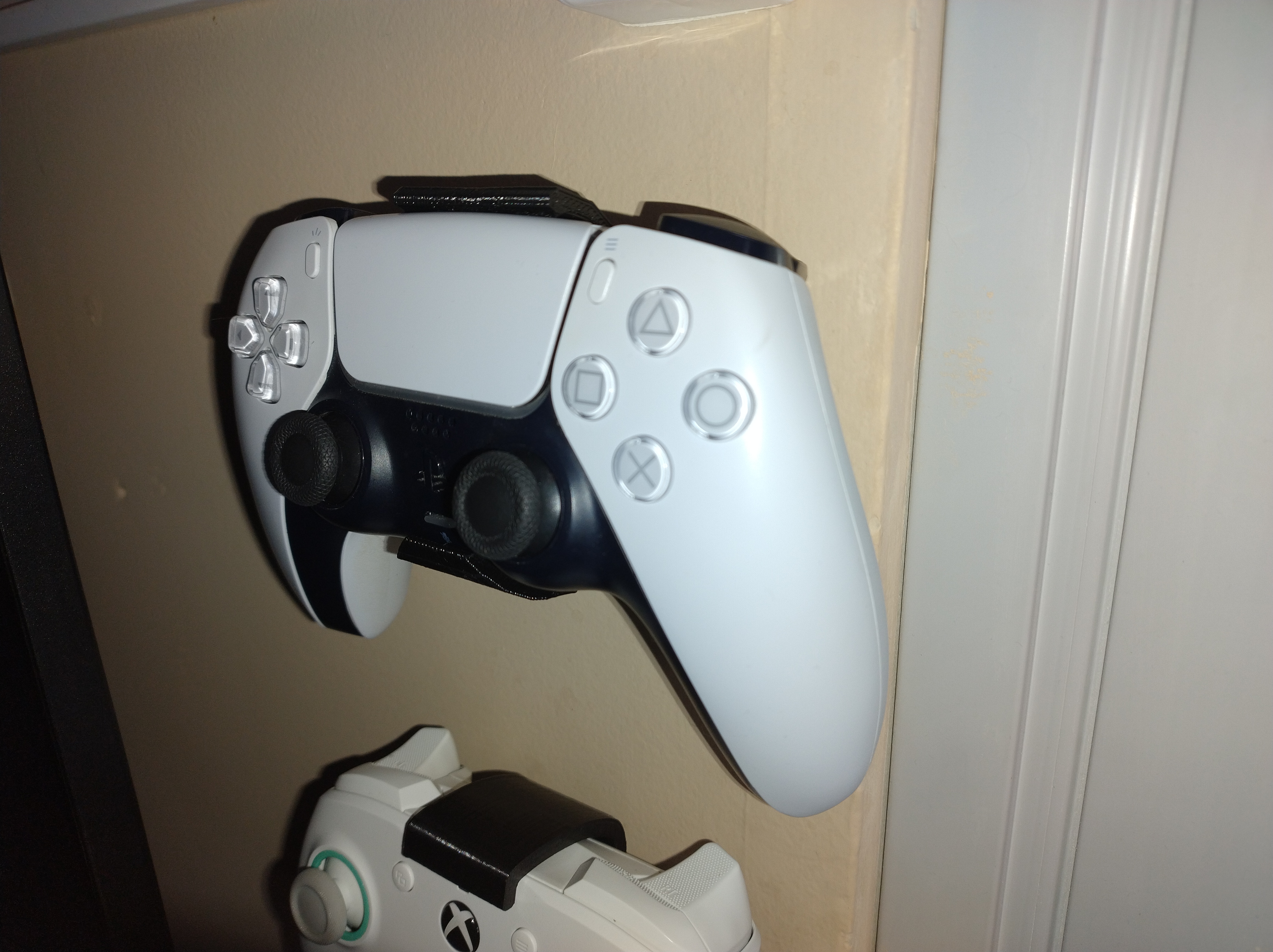 Tape Wall Mount Ps5 Dualsense controller