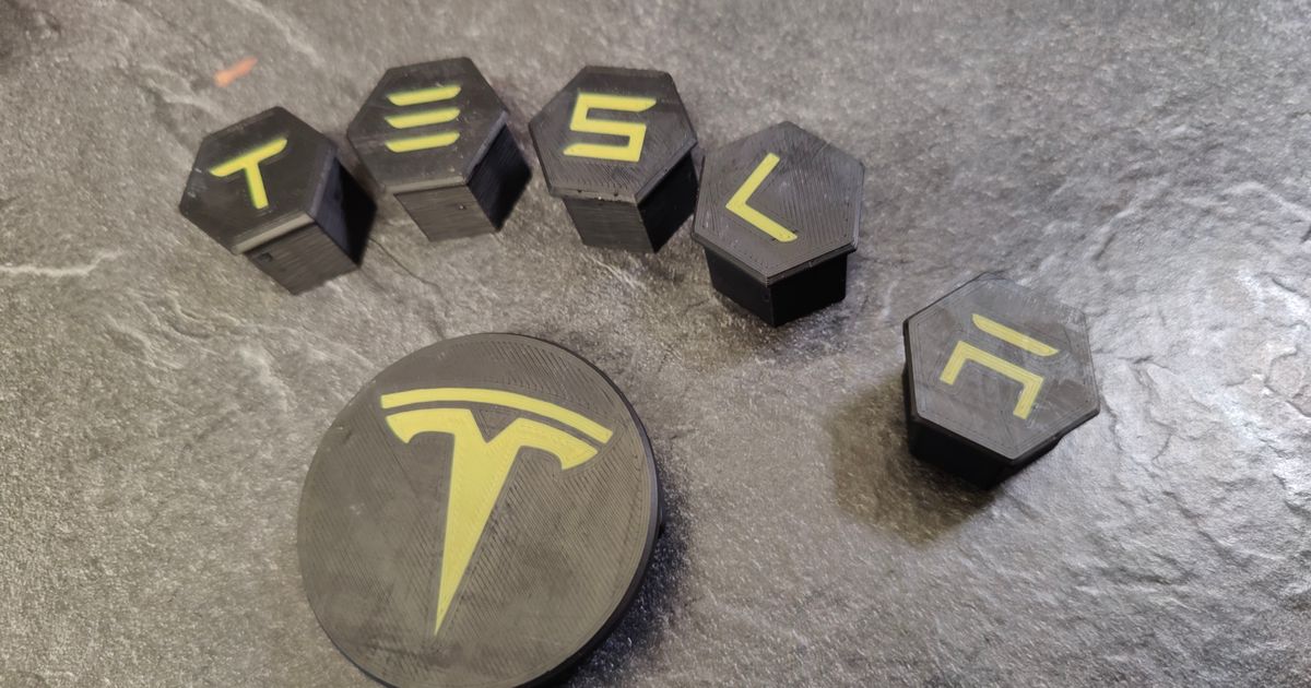 Tesla Lug Nut Covers dualcolor by Spegelius Download free STL model