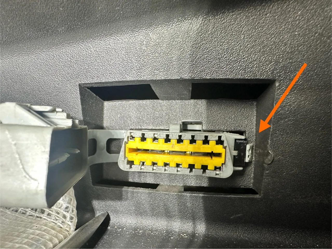 dacia-duster-obd-fix-by-erwin-download-free-stl-model-printables