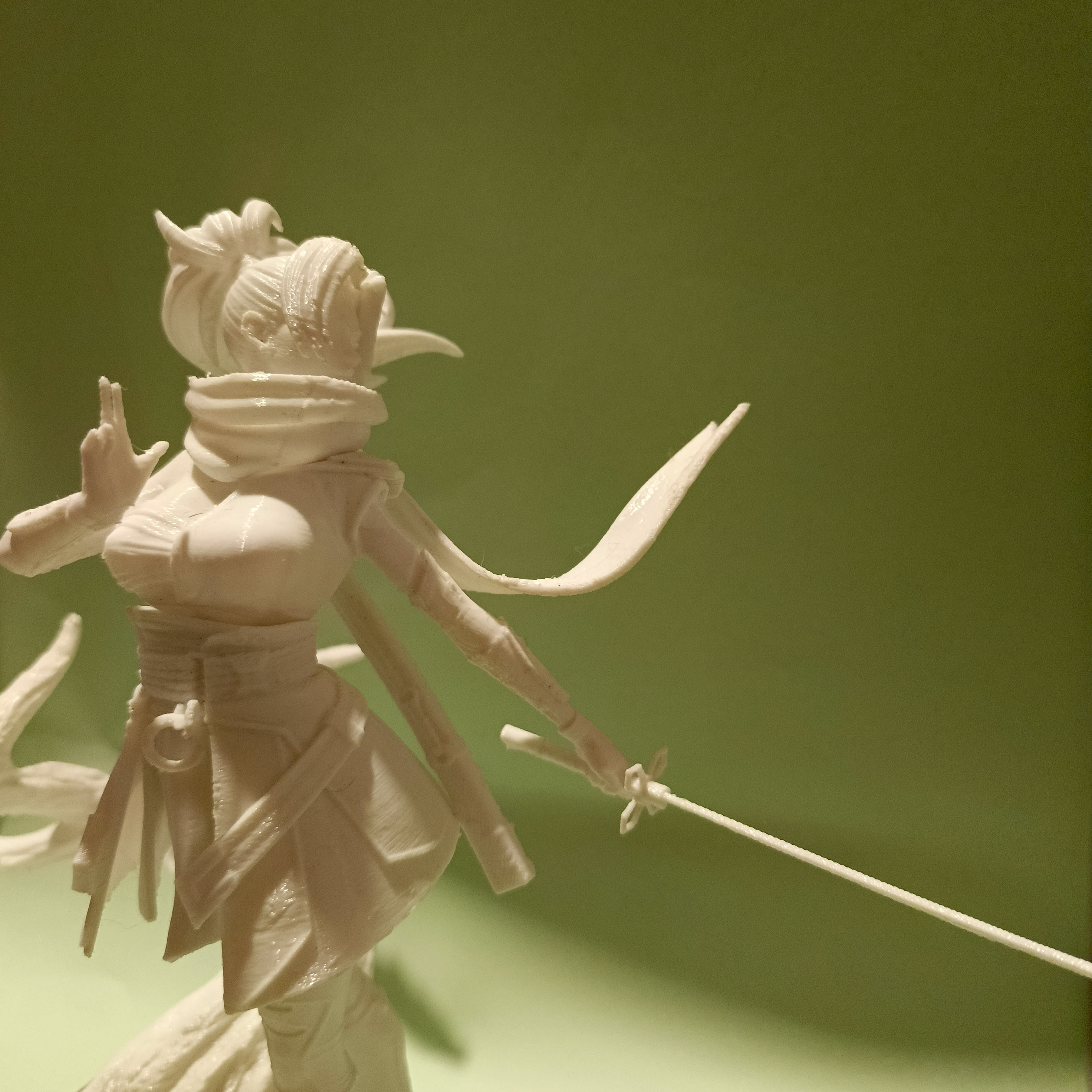 background stand — thumbnail 2