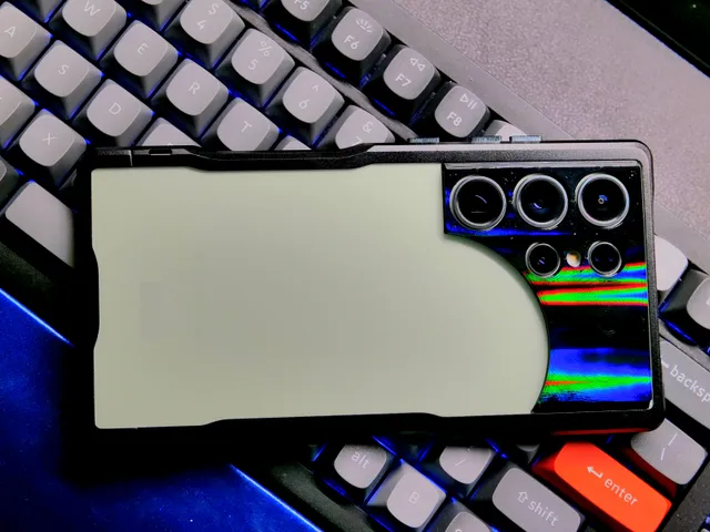 Samsung Galaxy S24 Ultra Camera Bump