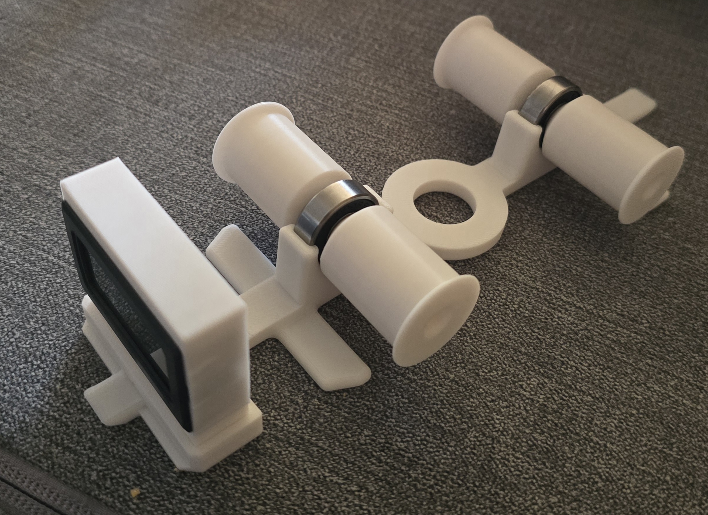 Cereal Box Filament roller with hydrometer