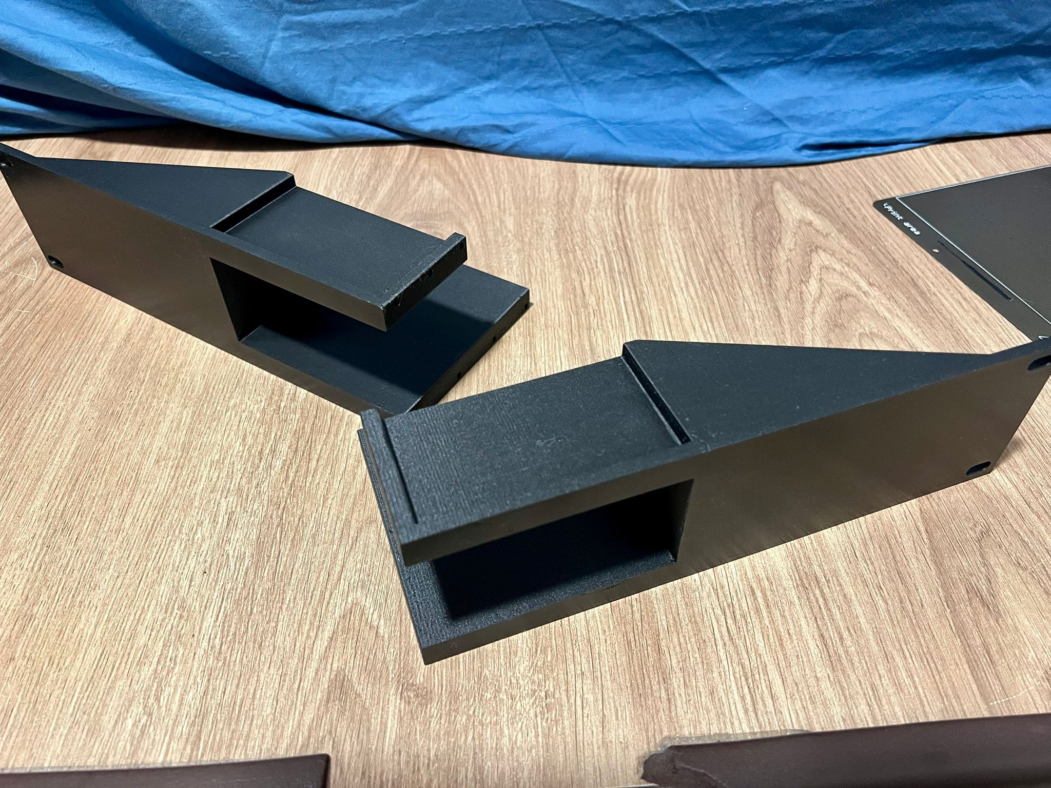 Rack Mount For Minisforum MS01 by Tan Wei Download free STL model
