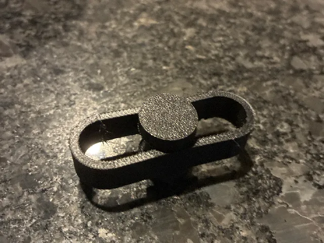 Sliding fidget