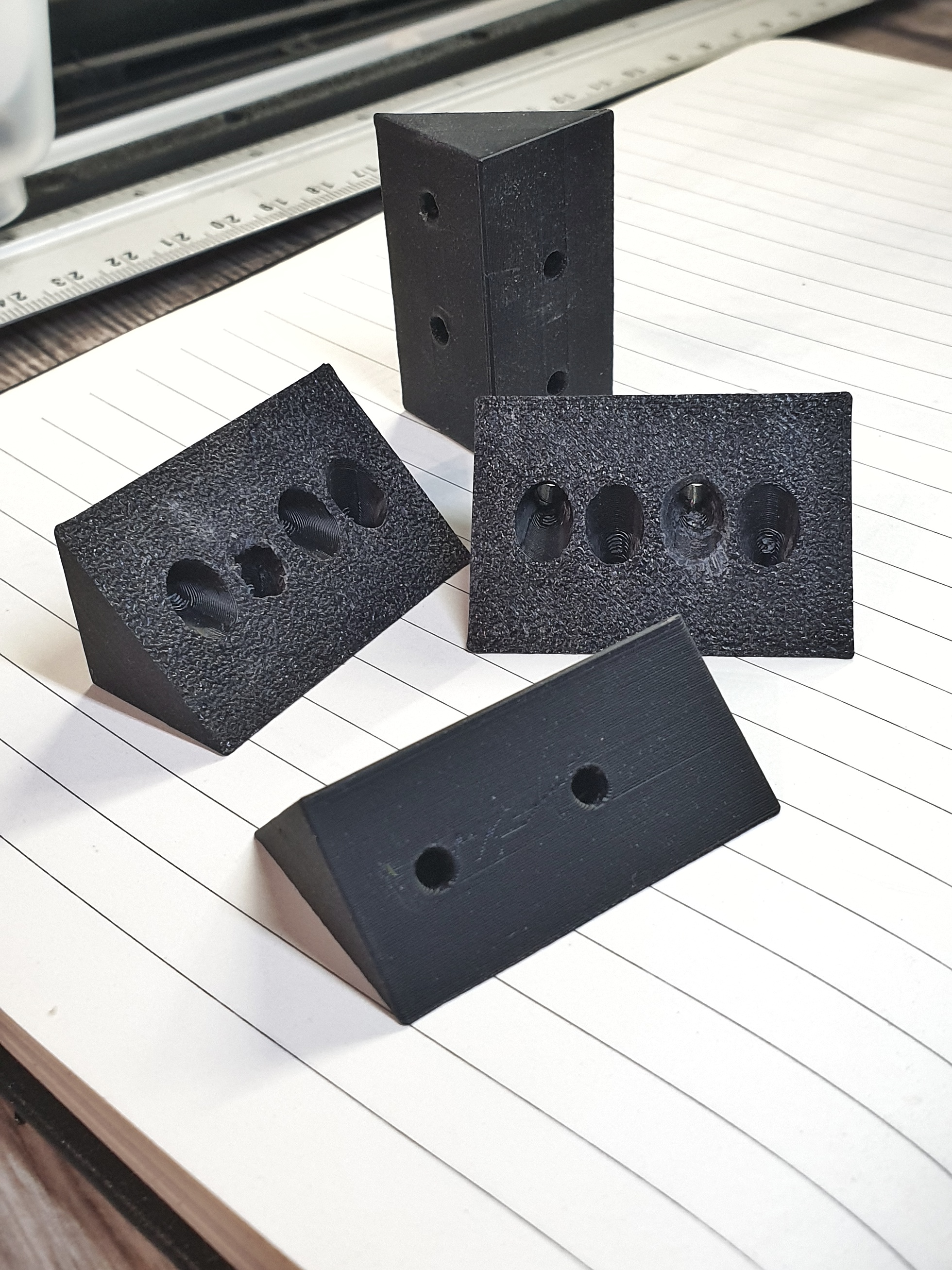 Corner brace to increase structural strenght of a cabinet
