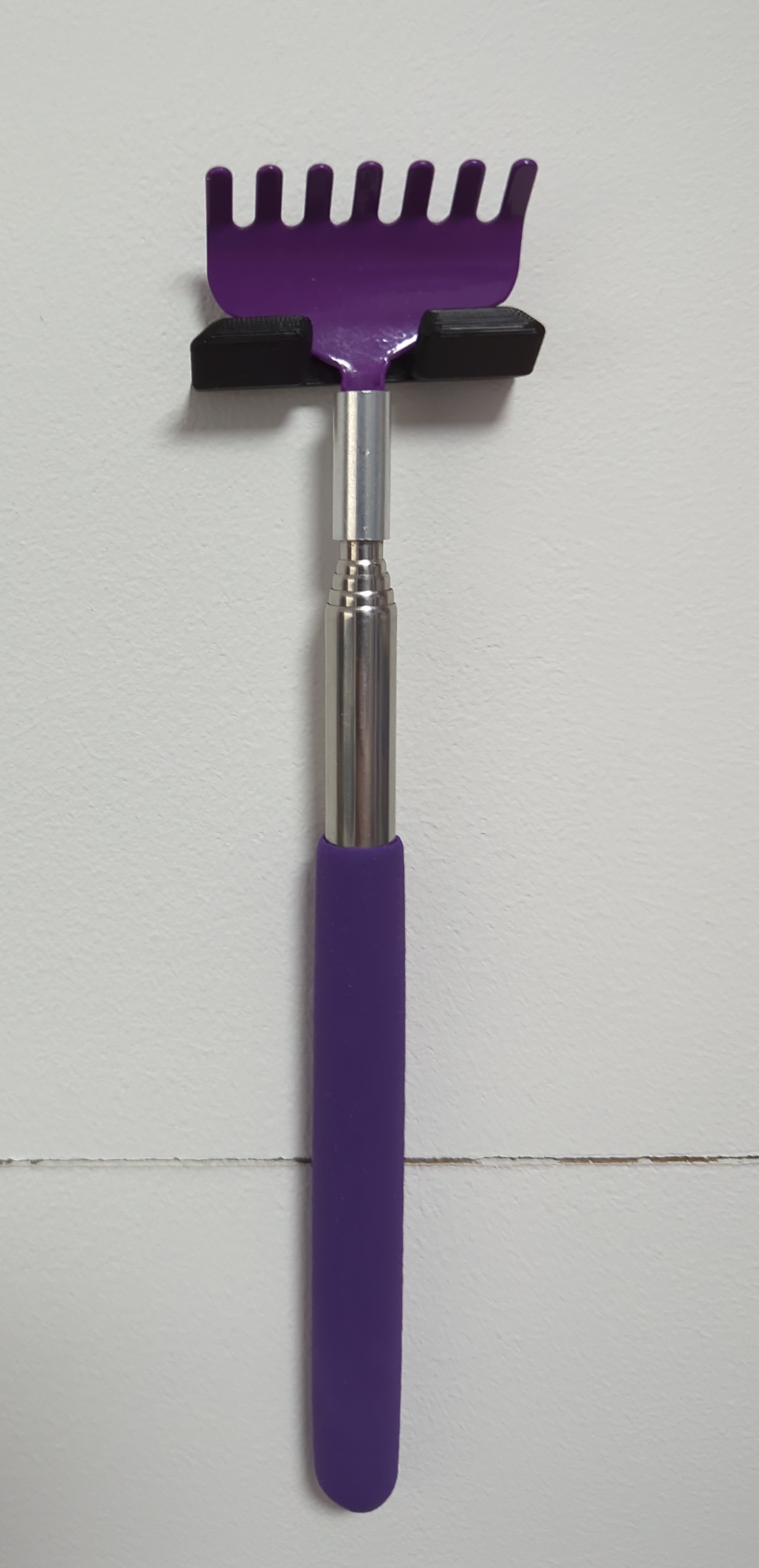 Wall Bracket for Telescopic Back Scratcher