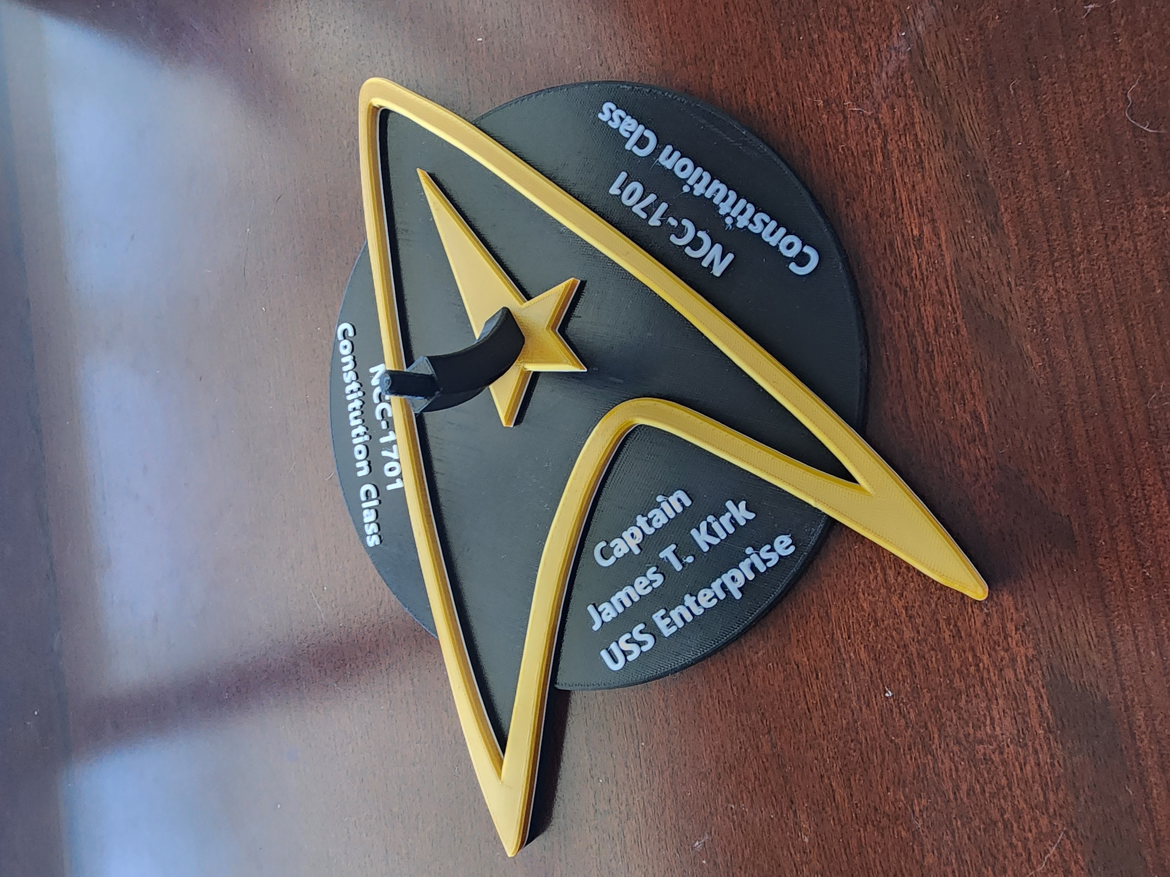 Martin's USS Enterprise NCC-1701 Stand Remix