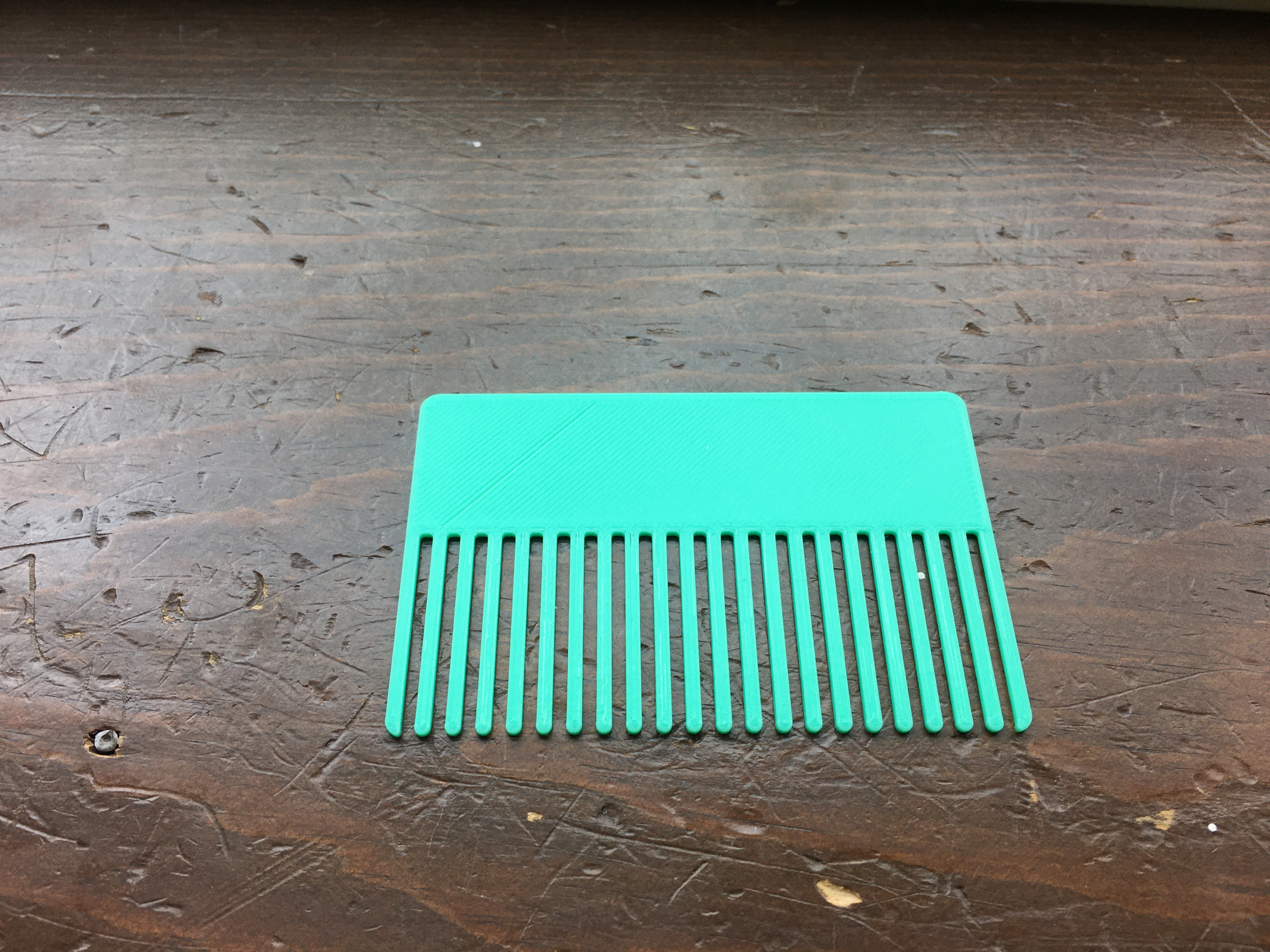 Miniatura 4 do modelo 3D Credit Card Comb