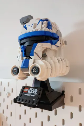 pedestal LEGO cpt. Rex Helmet for IKEA SKÅDIS