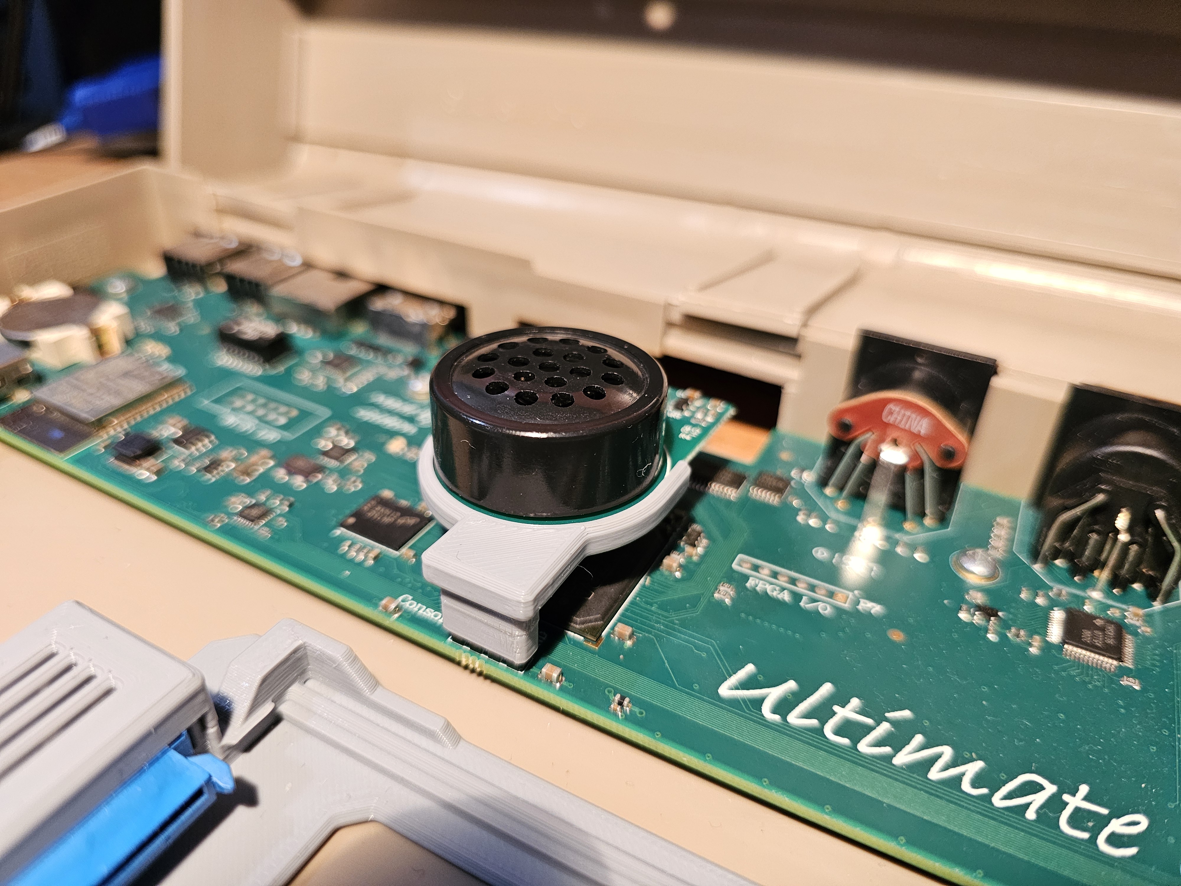 Ultimate 64 - Speaker Support