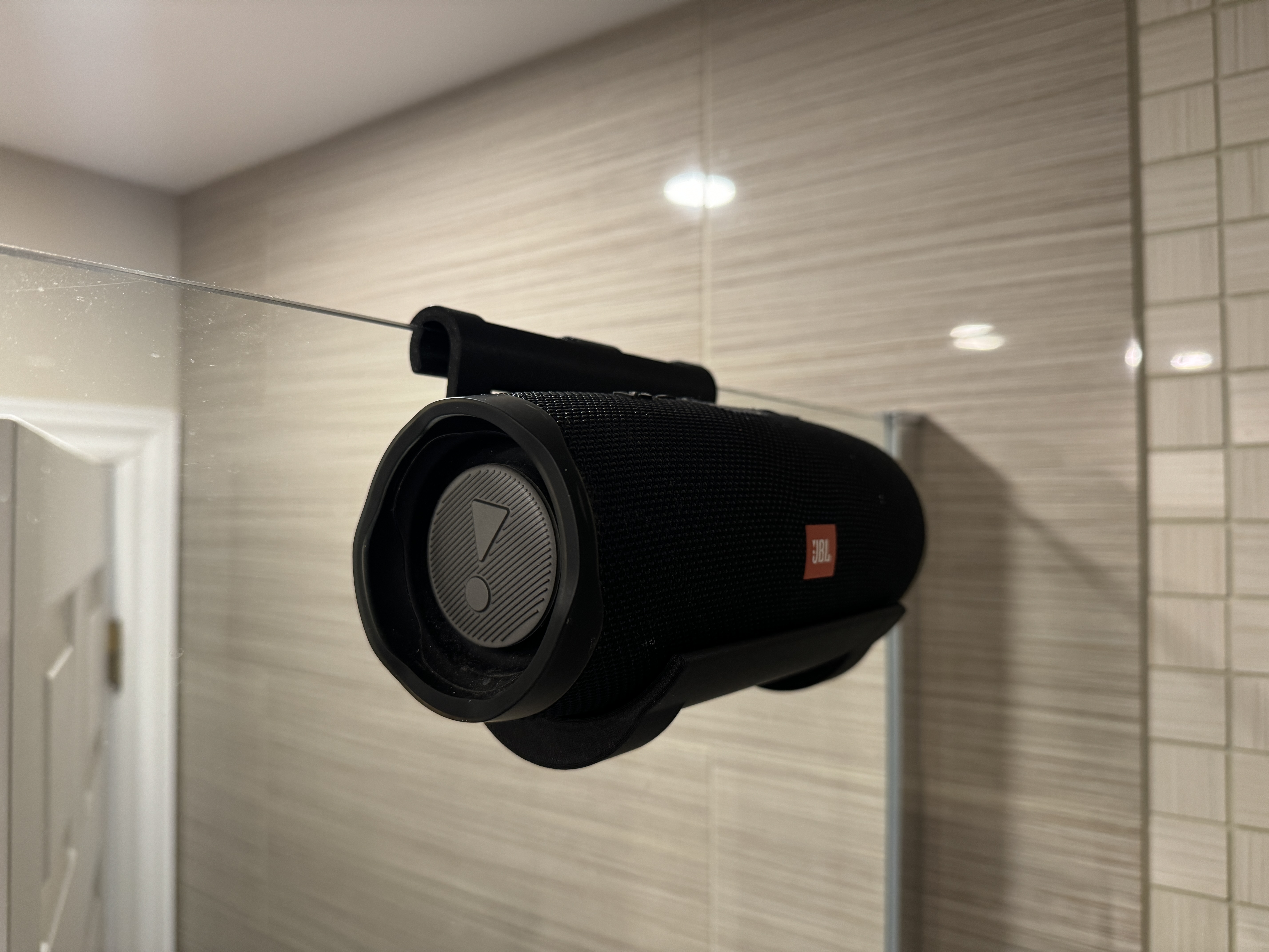 JBL Charge 4 Glass Shower Rack