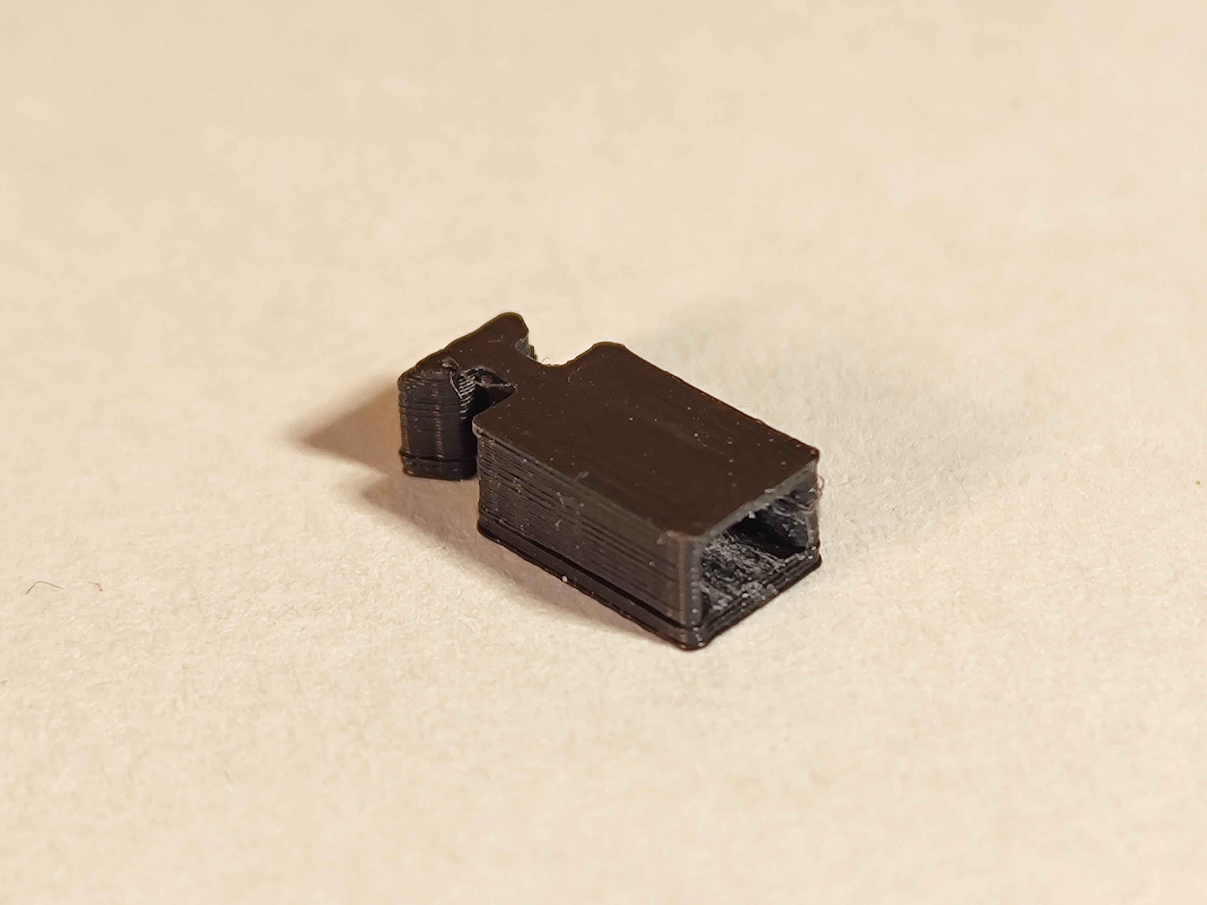 Parametric NEM 362 pocket