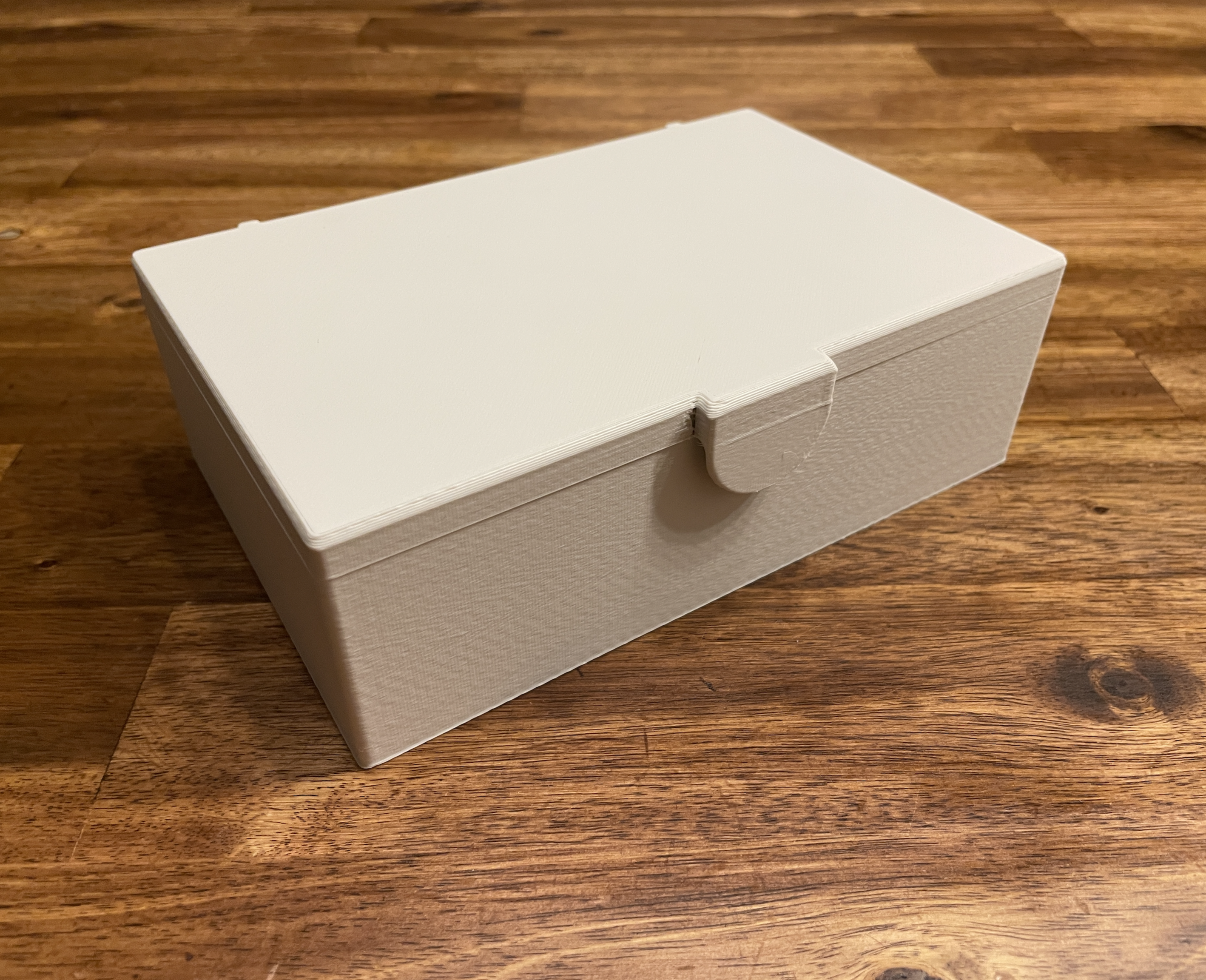 kleine Box mit Deckel / small storage box with lid