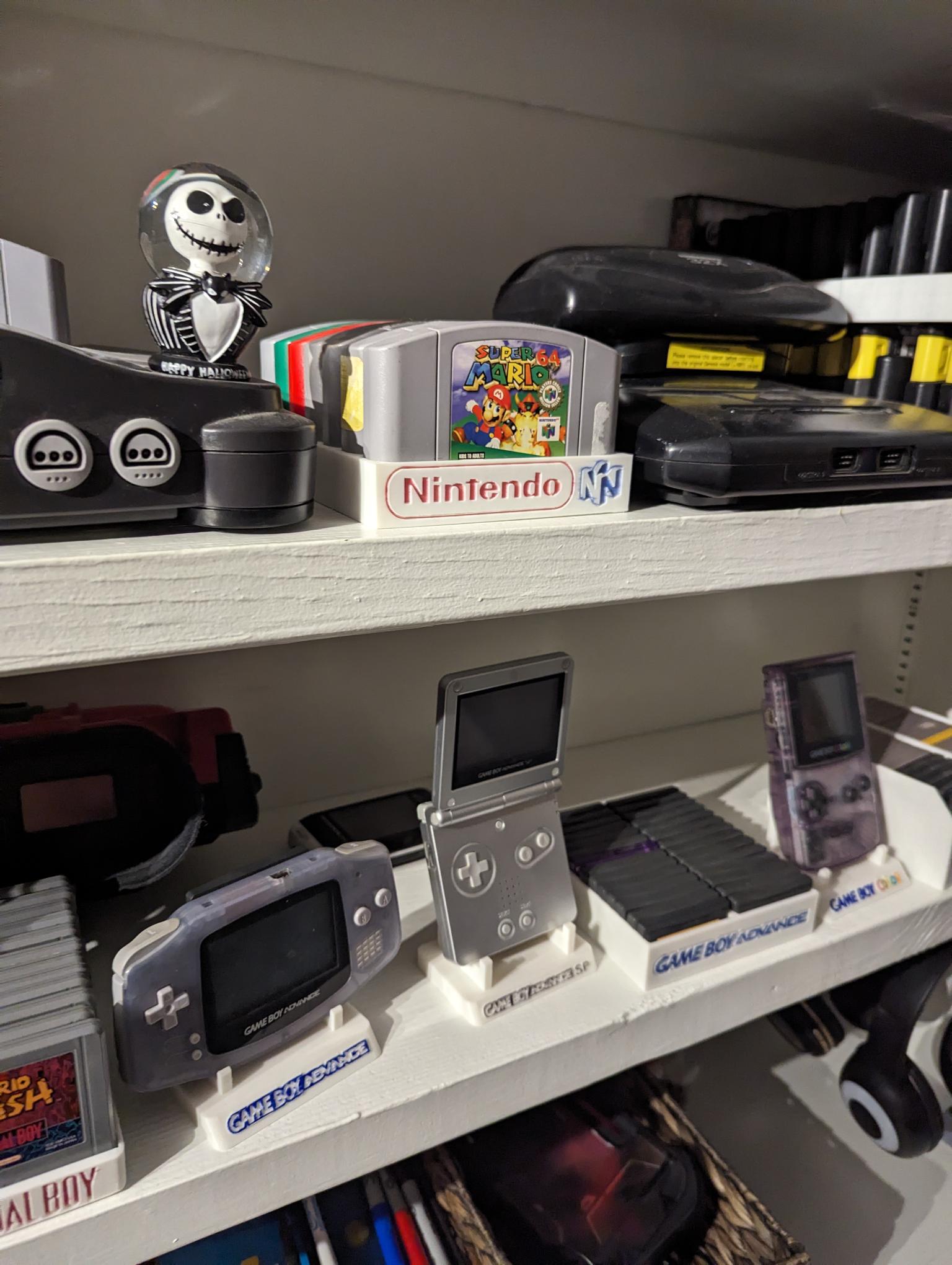 GameBoy Advance Game Display Box by Miketru Download free STL model